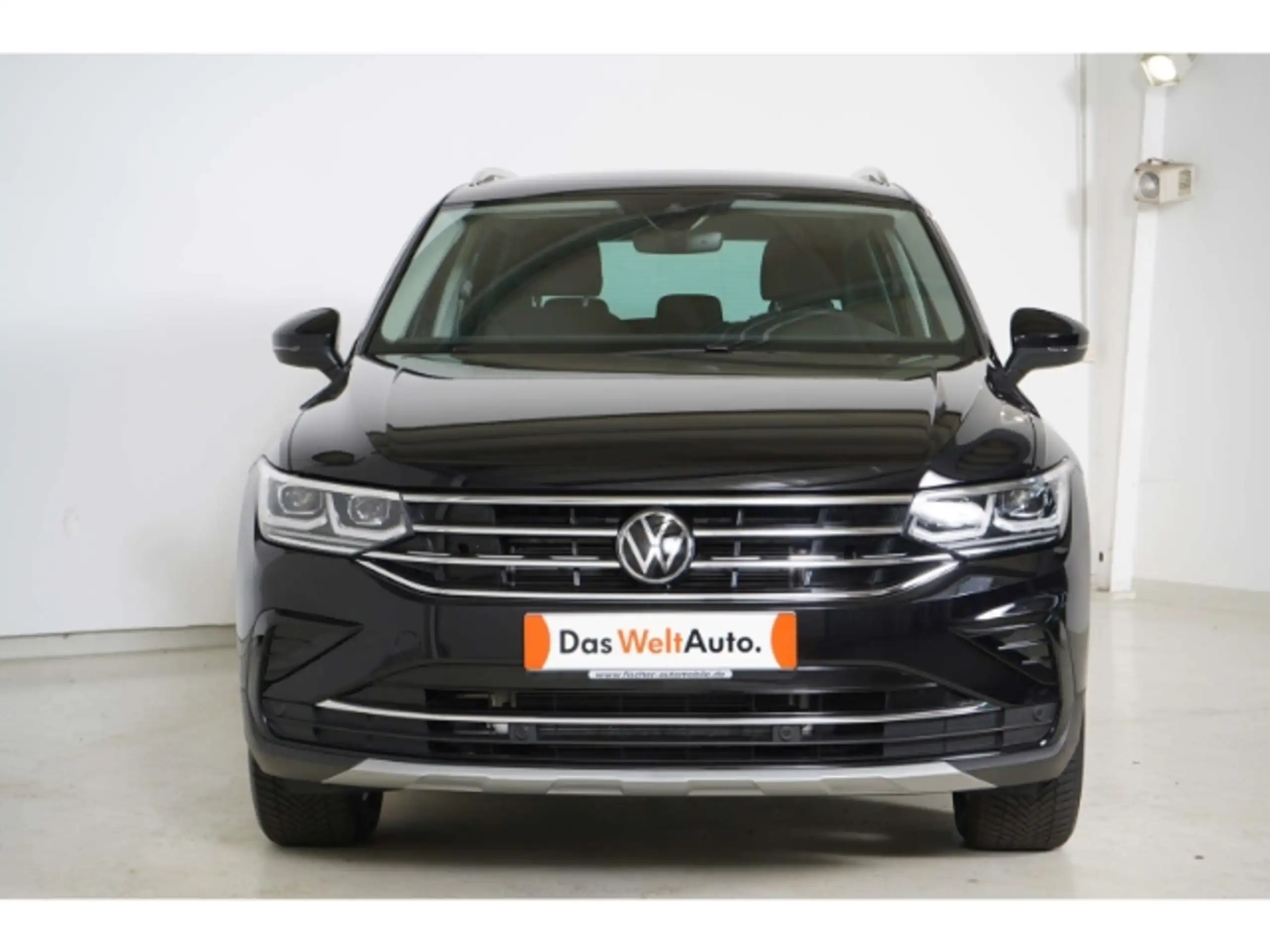 Volkswagen - Tiguan