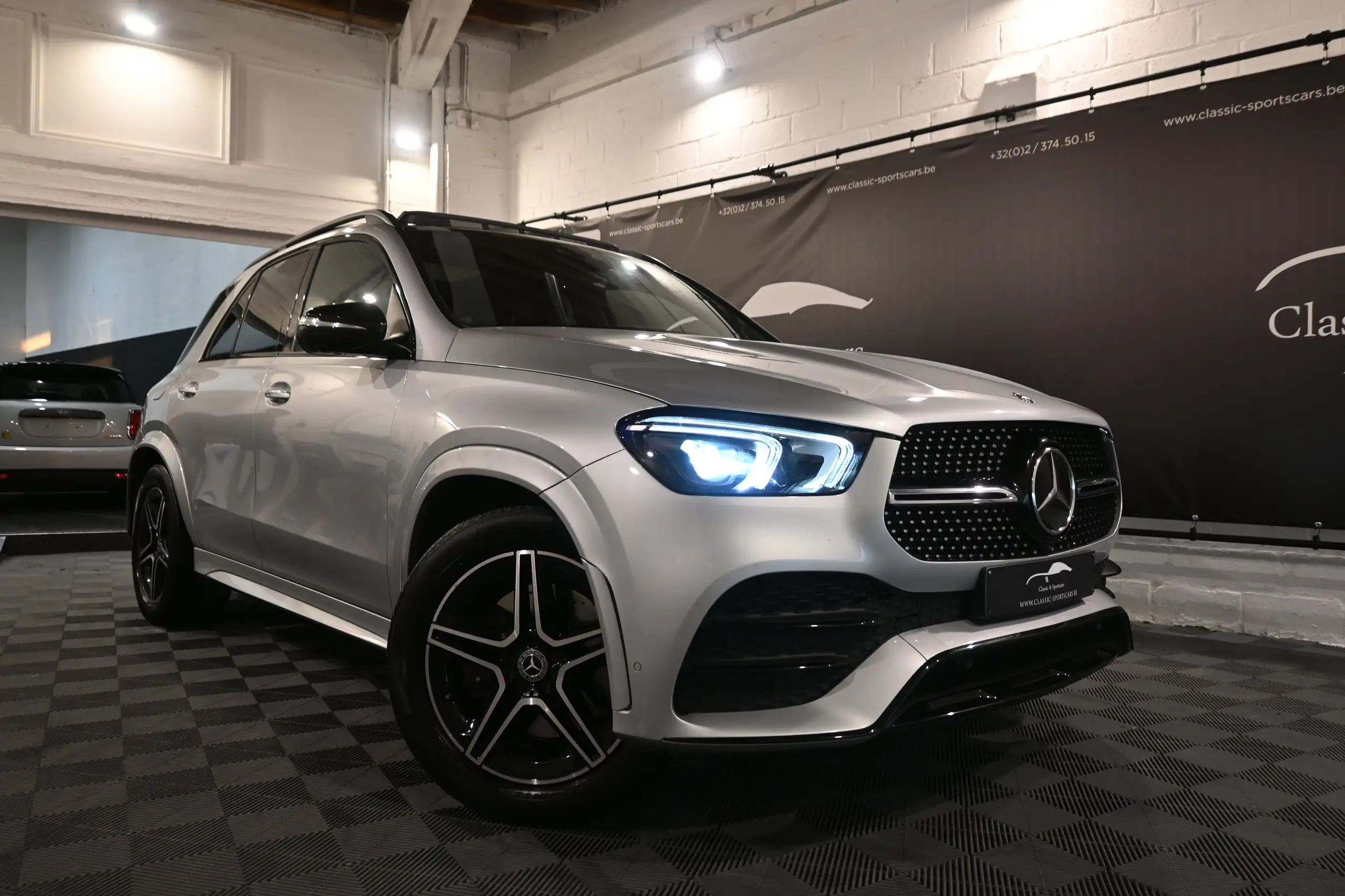 Mercedes-Benz - GLE 300