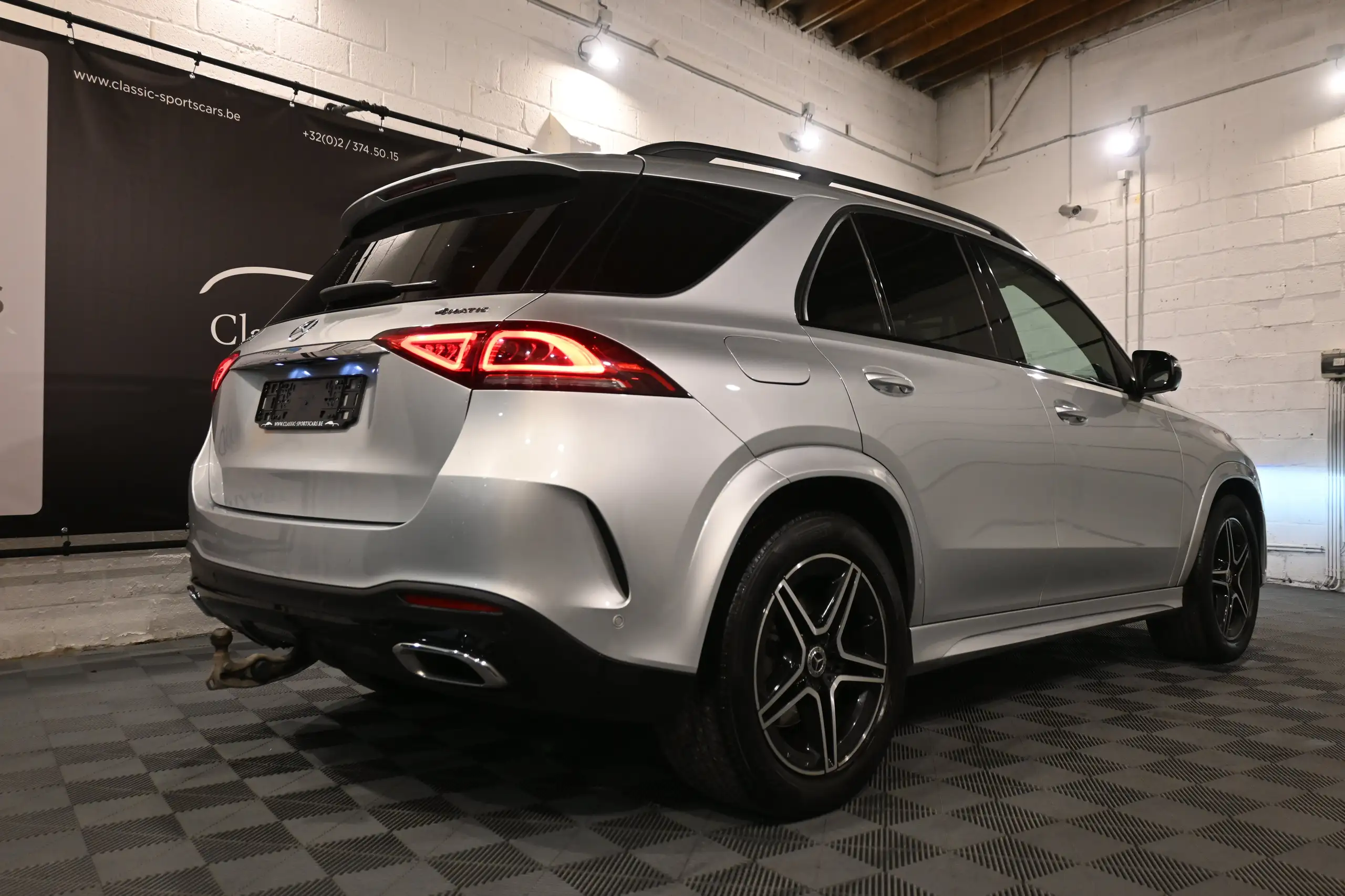 Mercedes-Benz - GLE 300