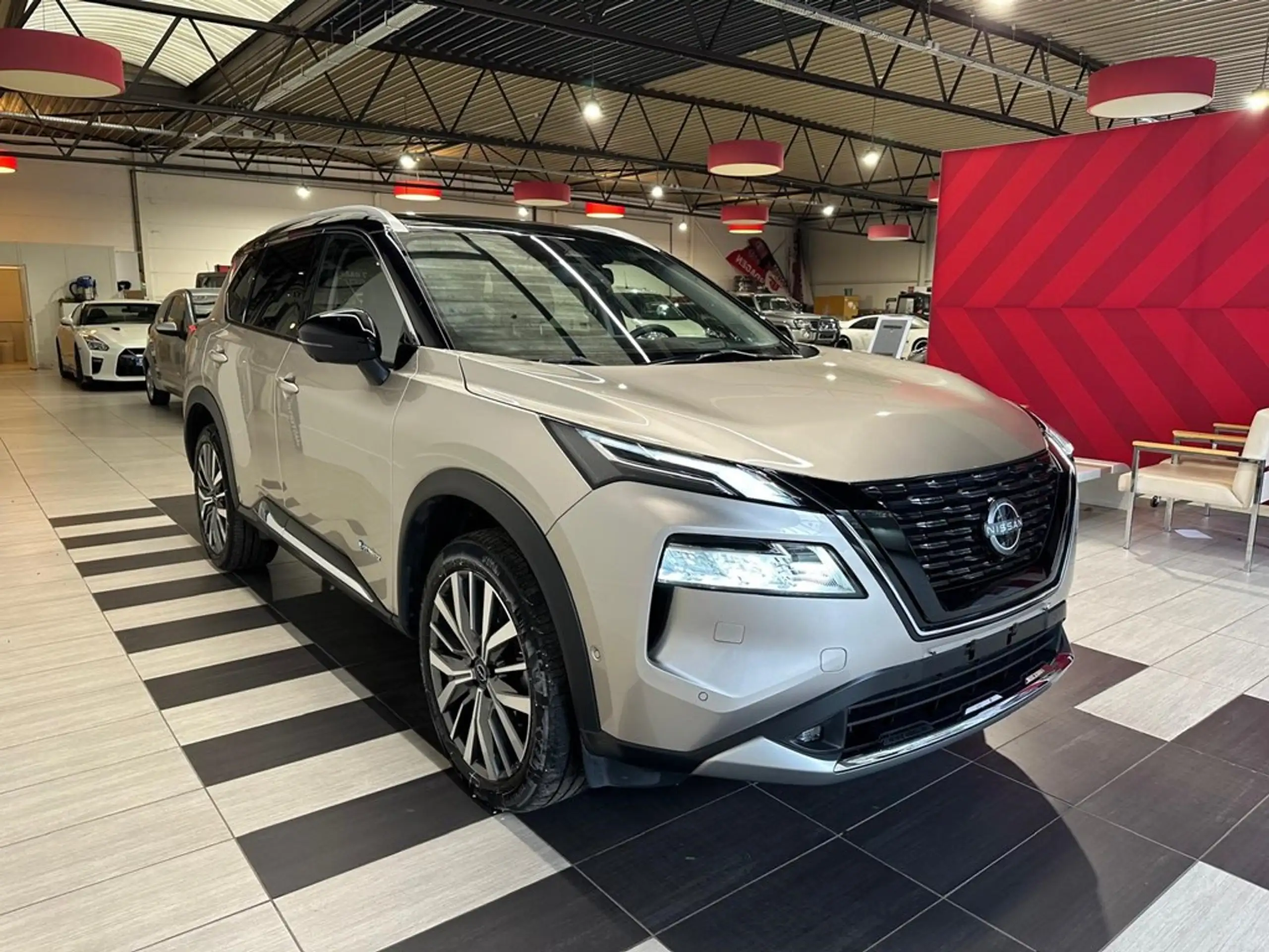 Nissan - X-Trail