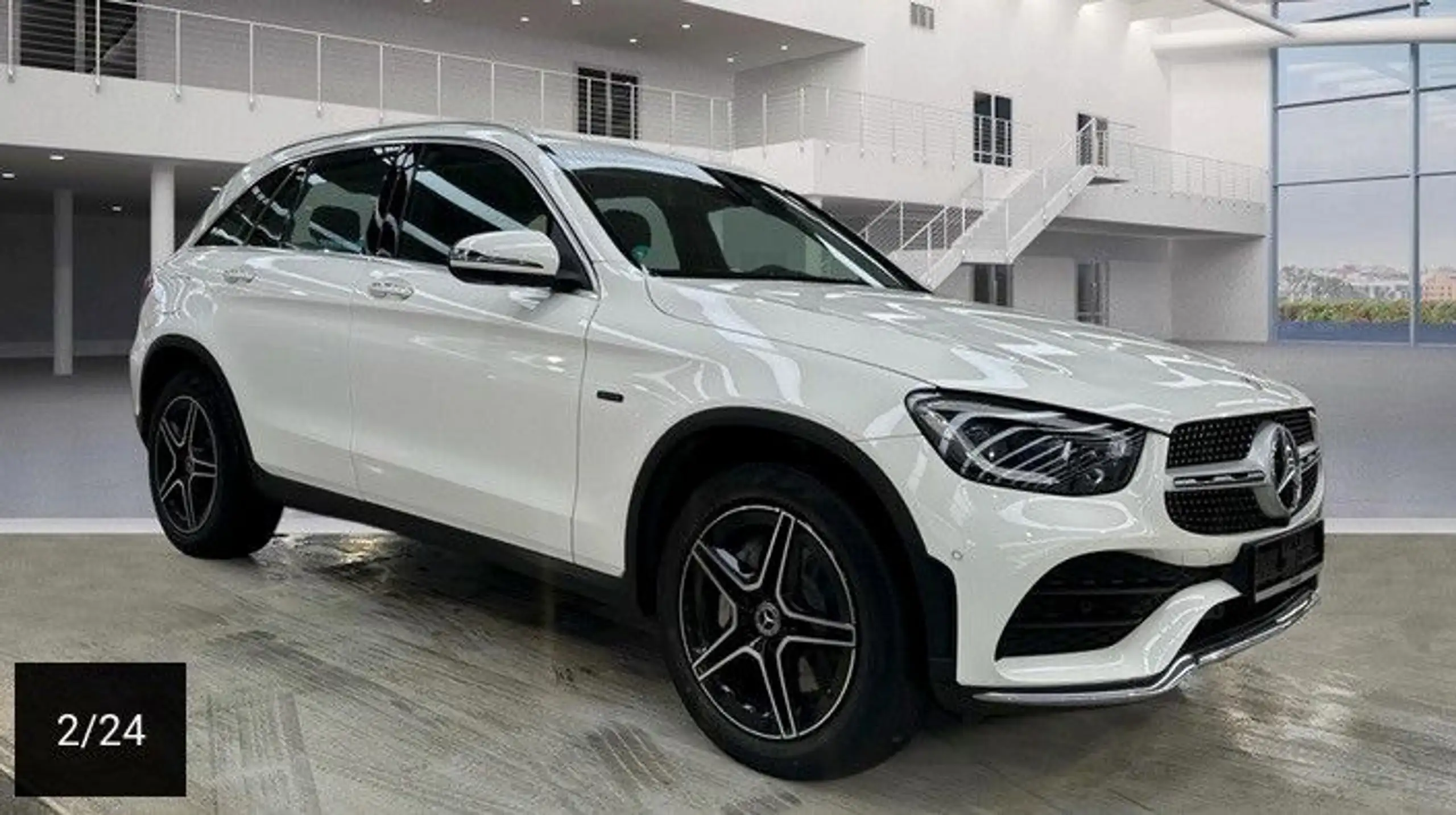 Mercedes-Benz - GLC 300