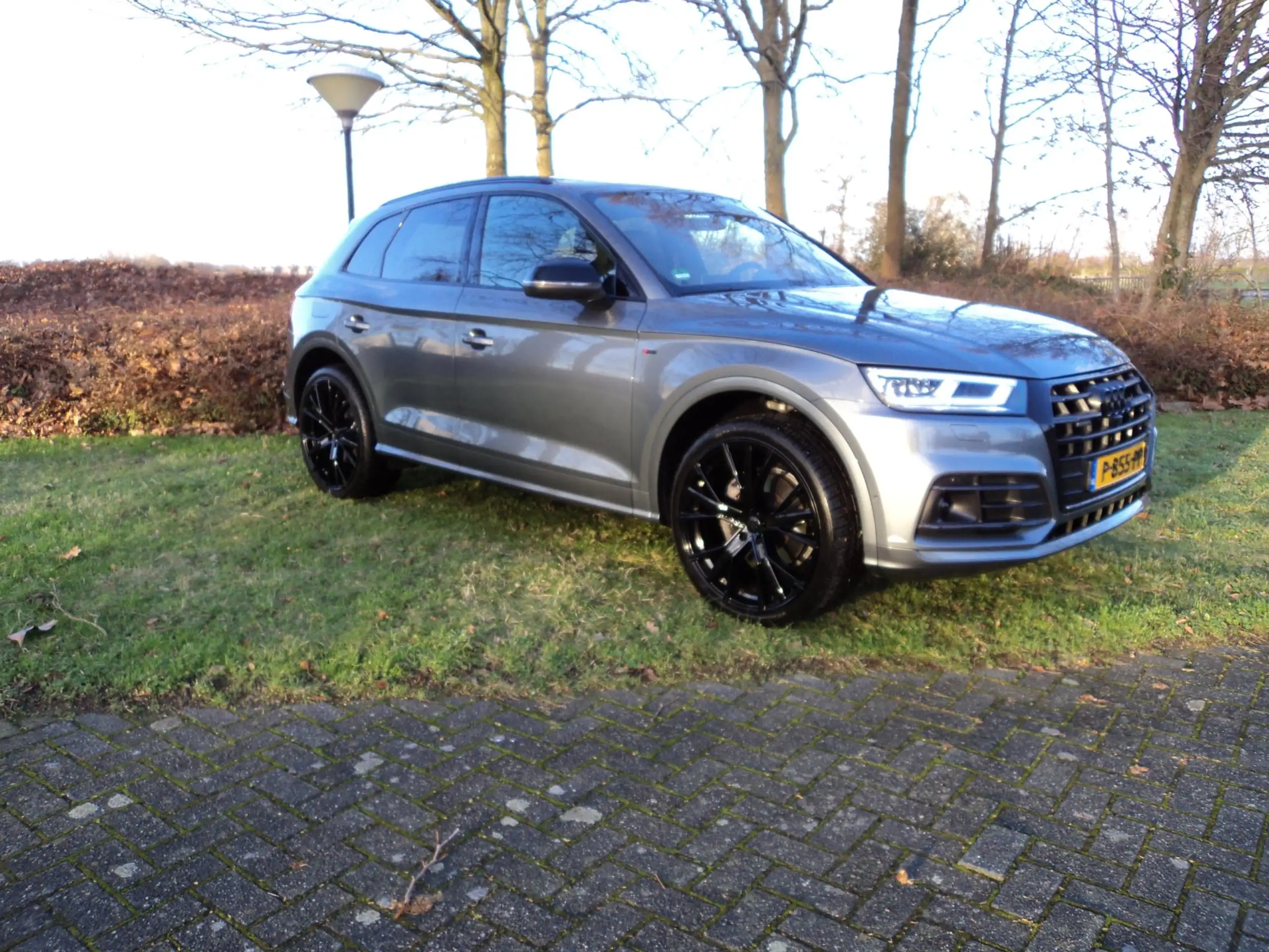 Audi - Q5