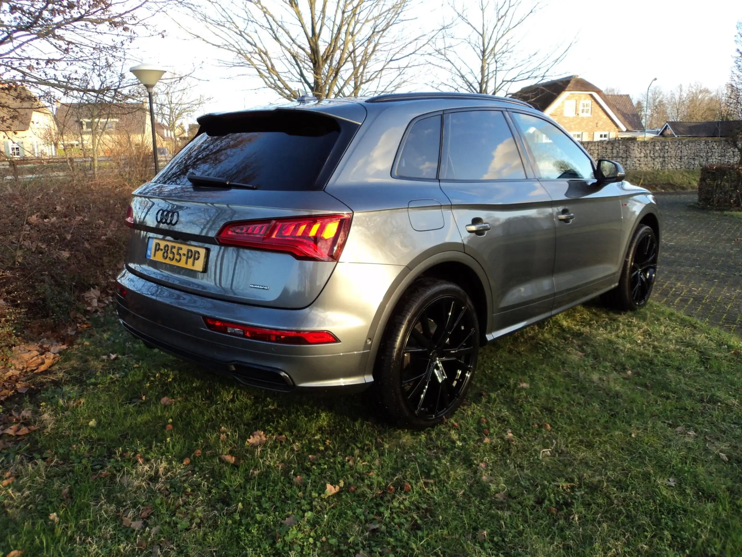 Audi - Q5