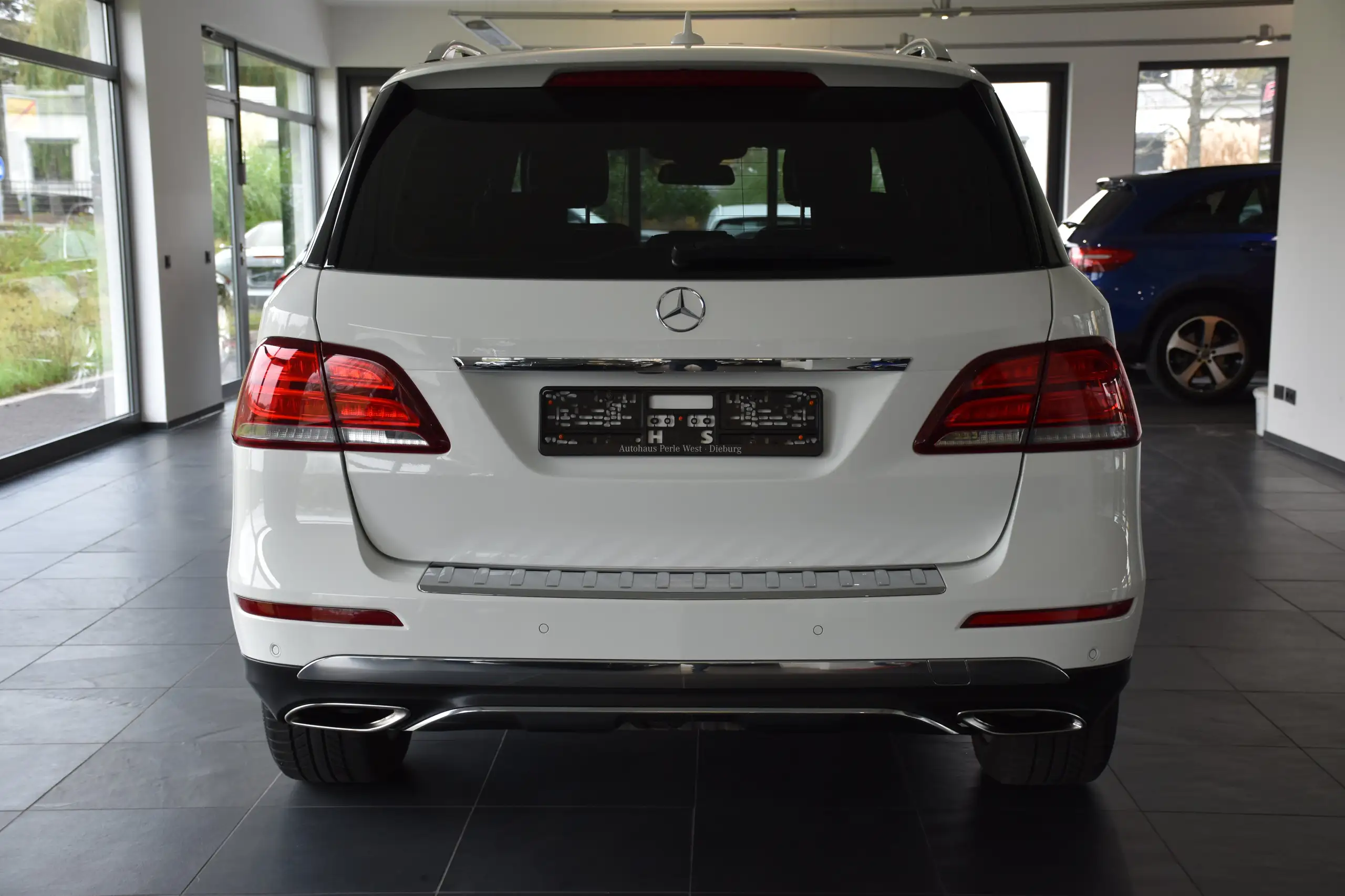 Mercedes-Benz - GLE 400