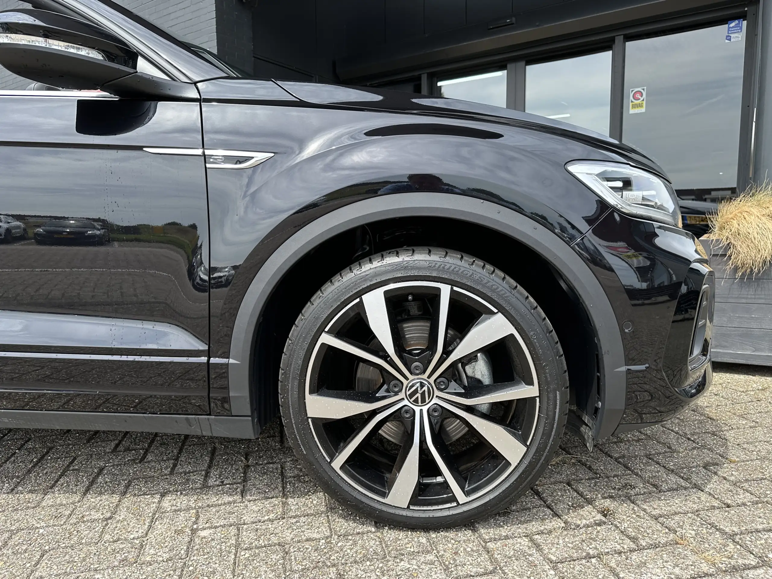 Volkswagen - T-Roc