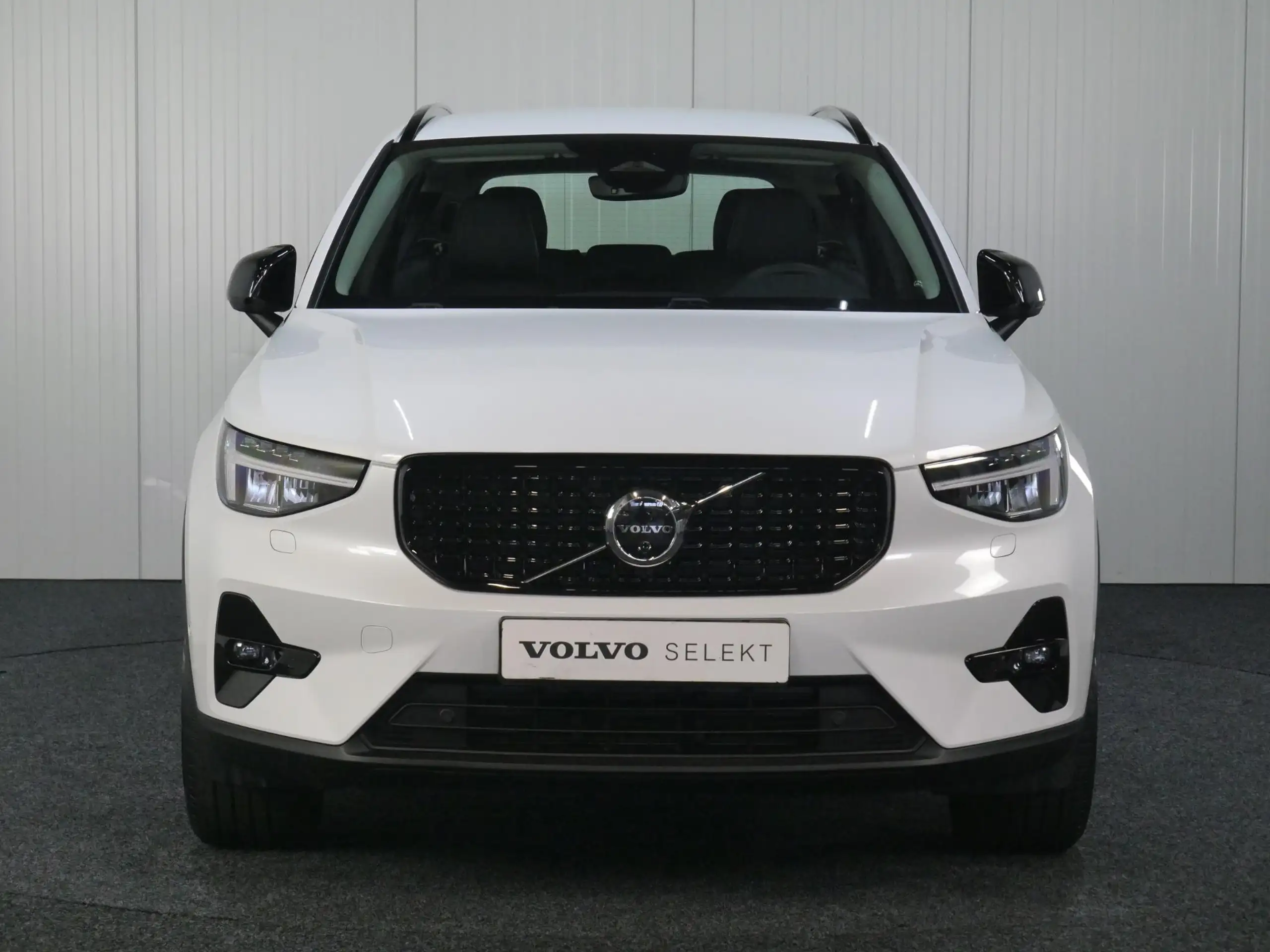 Volvo - XC40