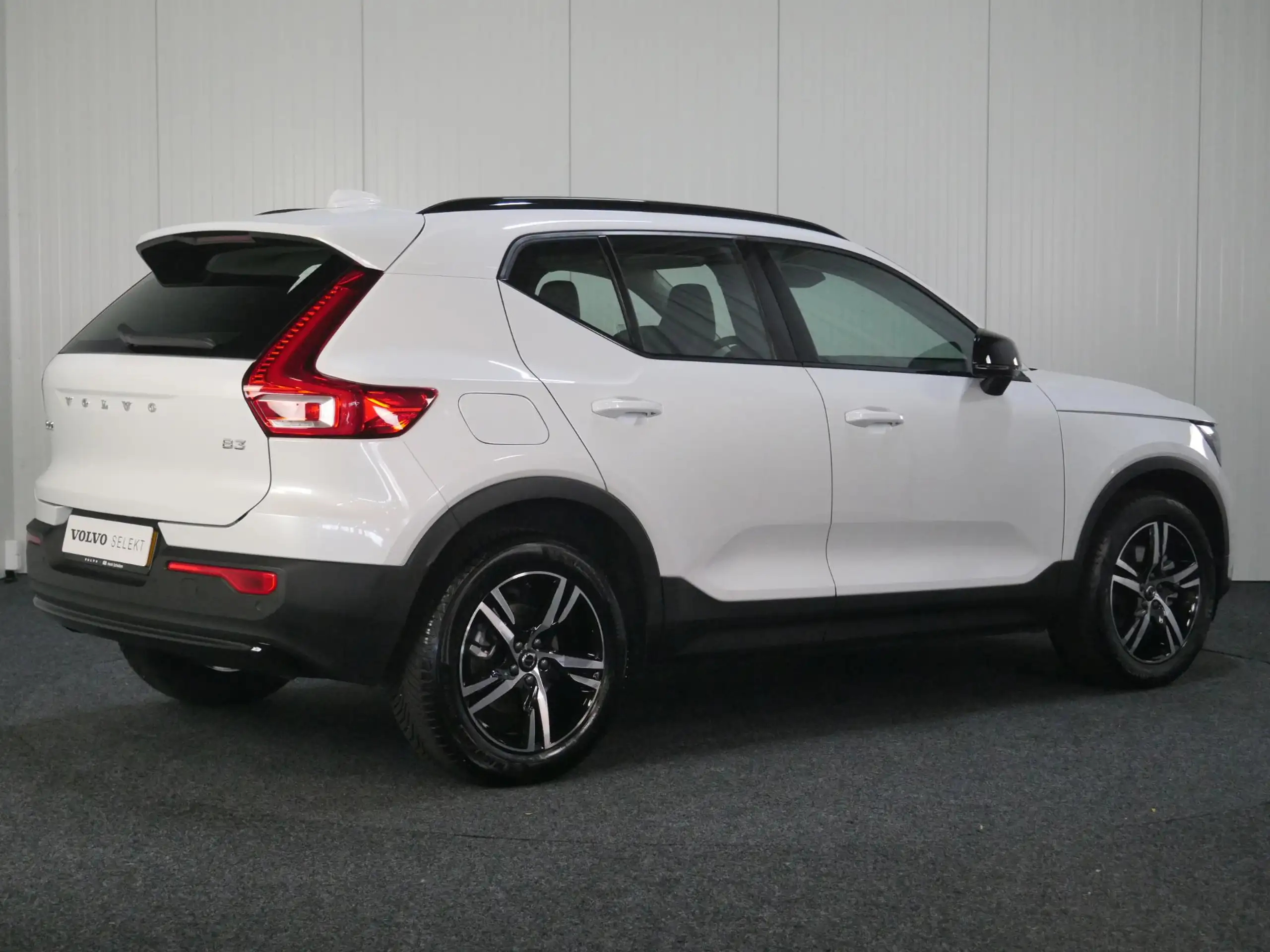 Volvo - XC40