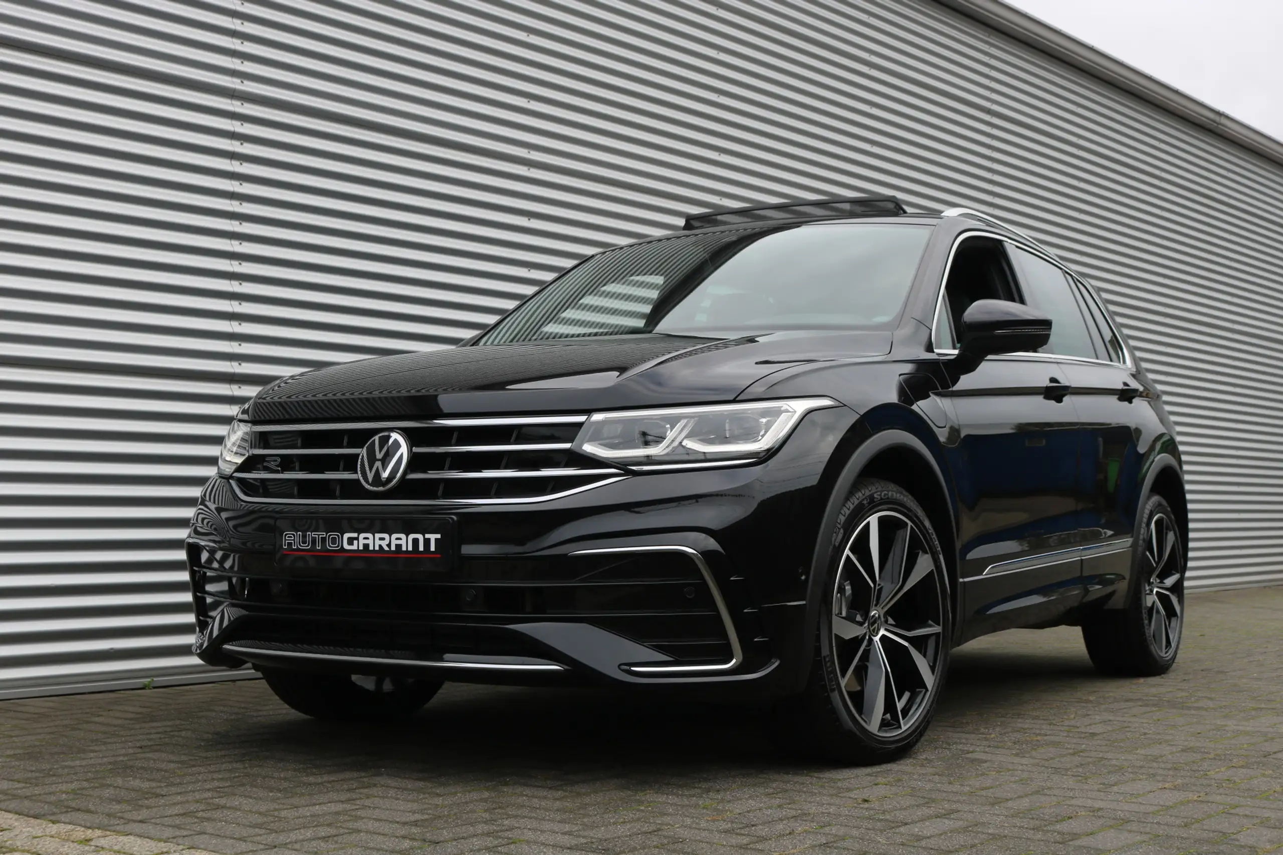 Volkswagen - Tiguan