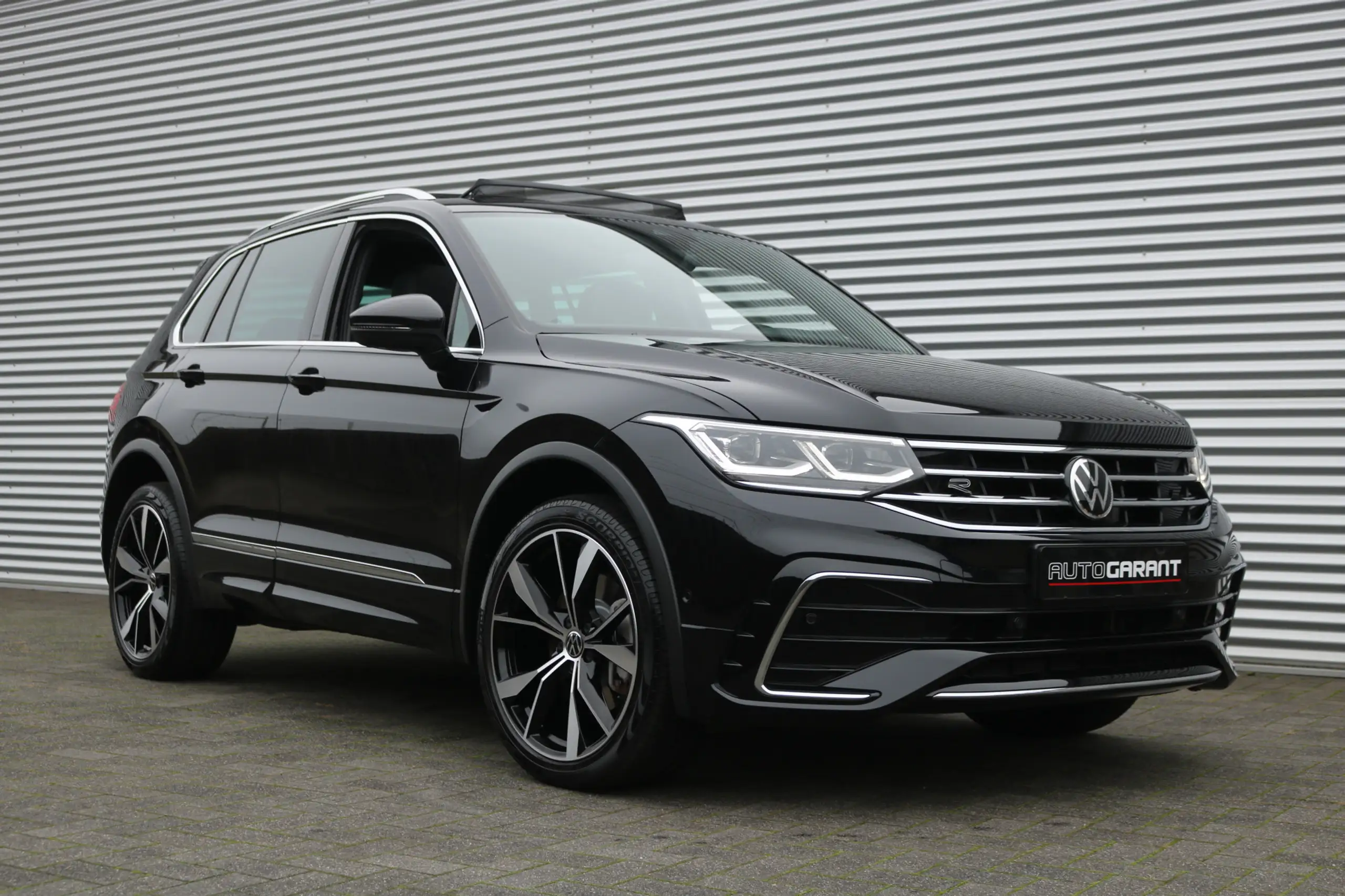 Volkswagen - Tiguan