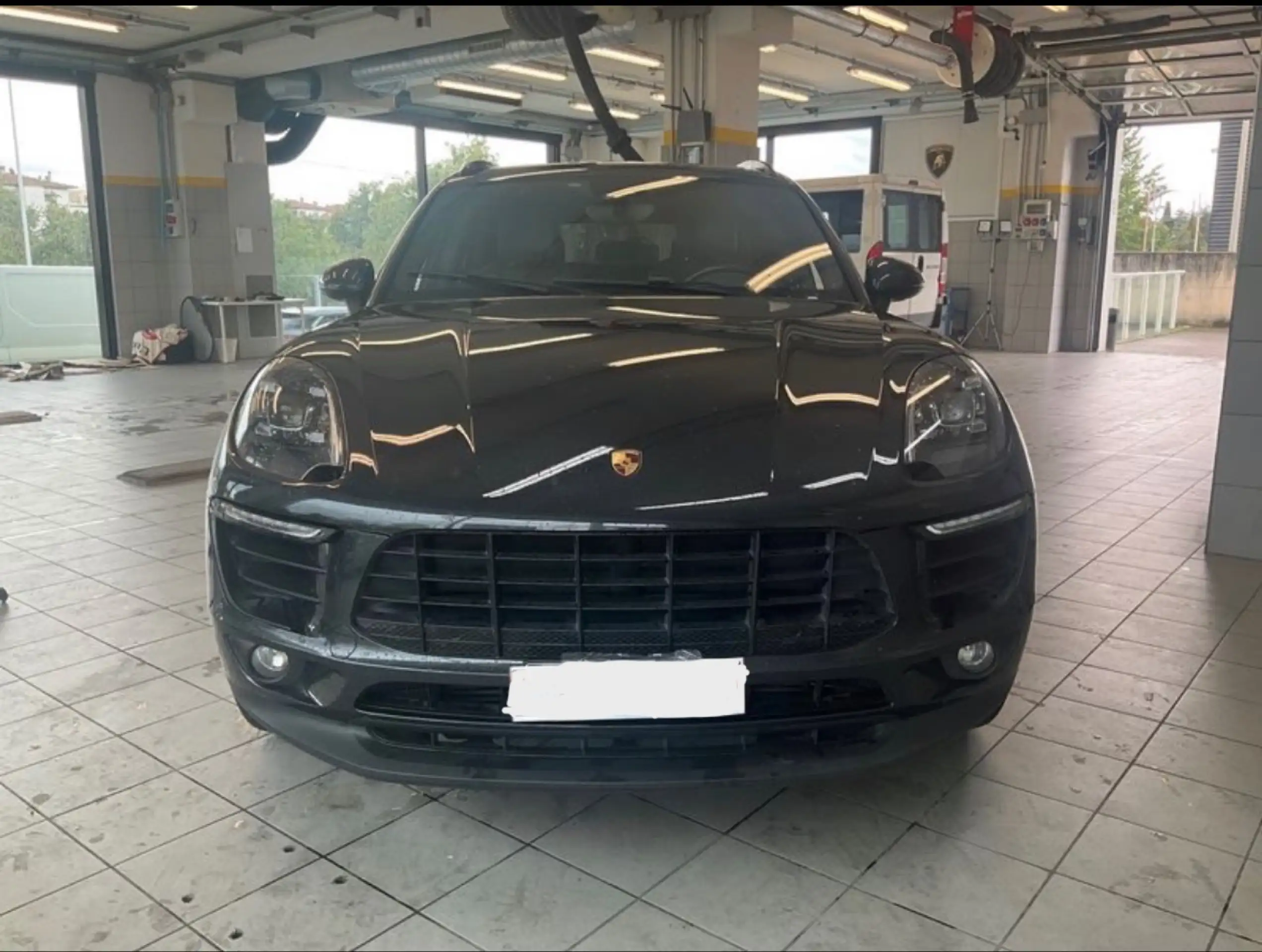 Porsche - Macan