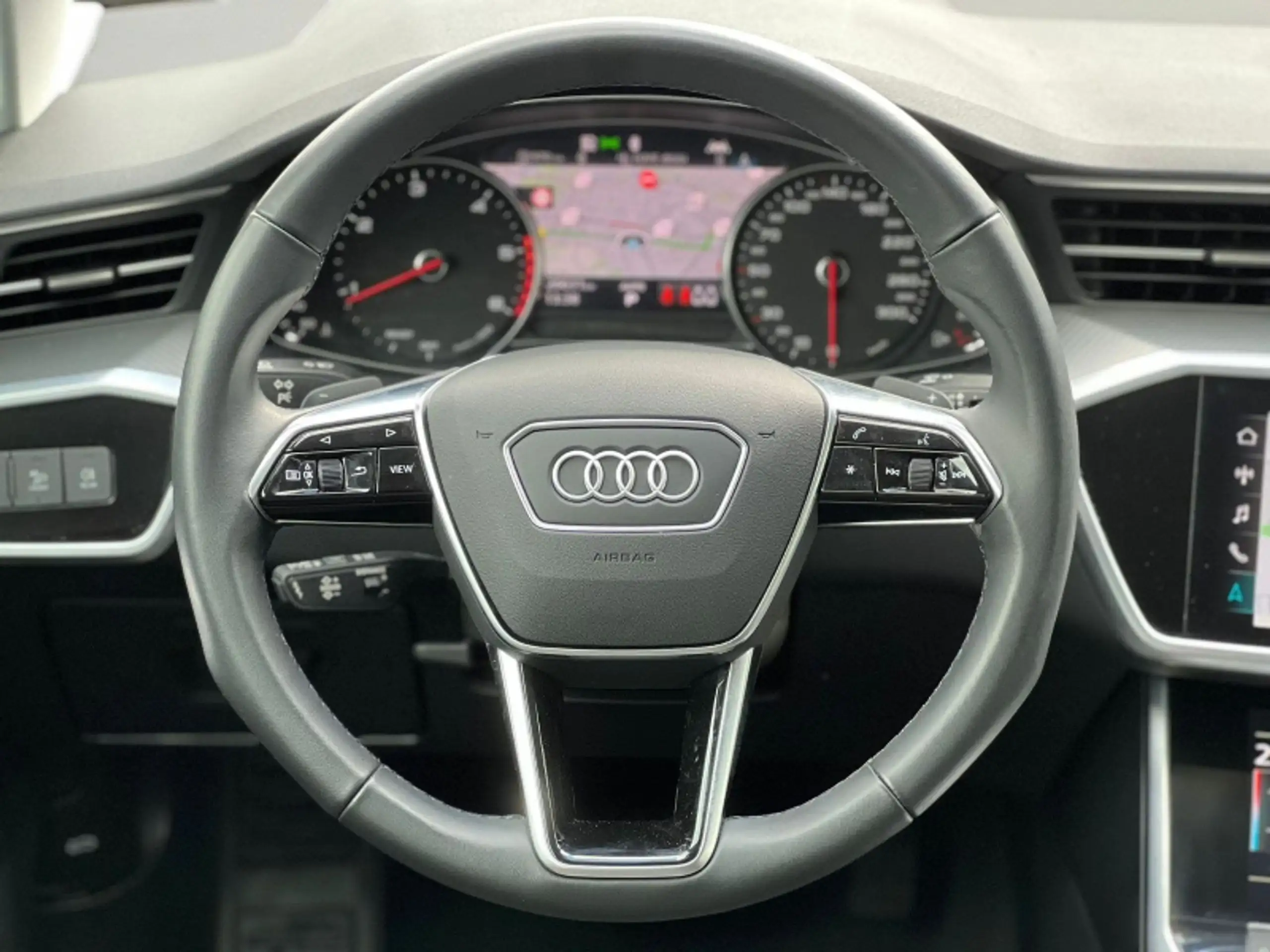 Audi - A6