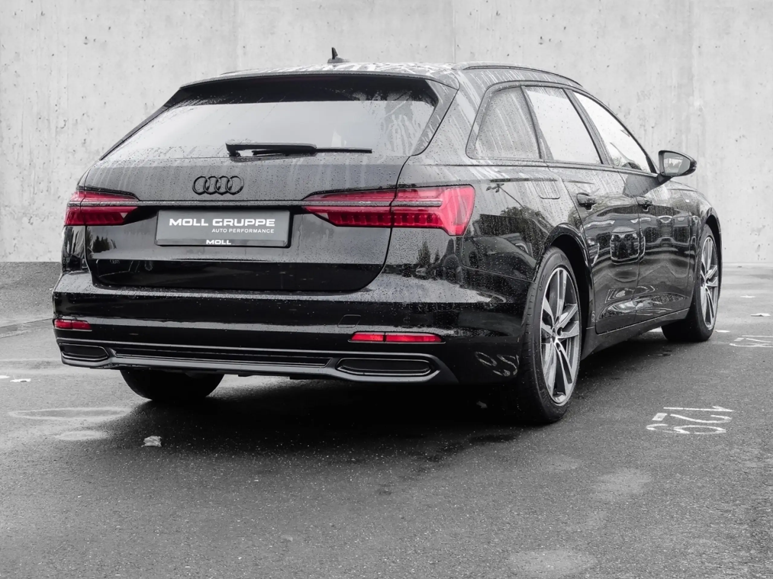 Audi - A6