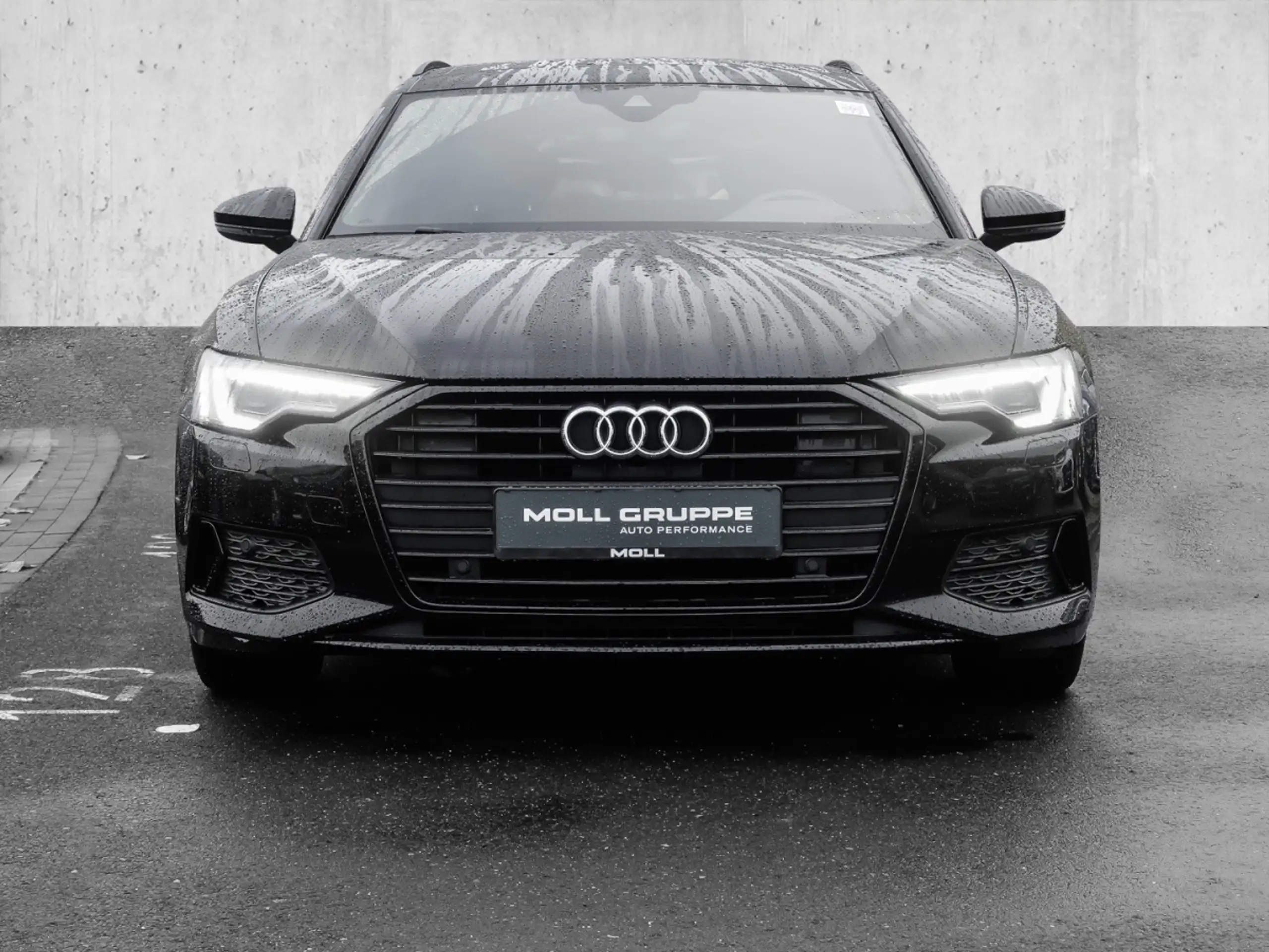 Audi - A6