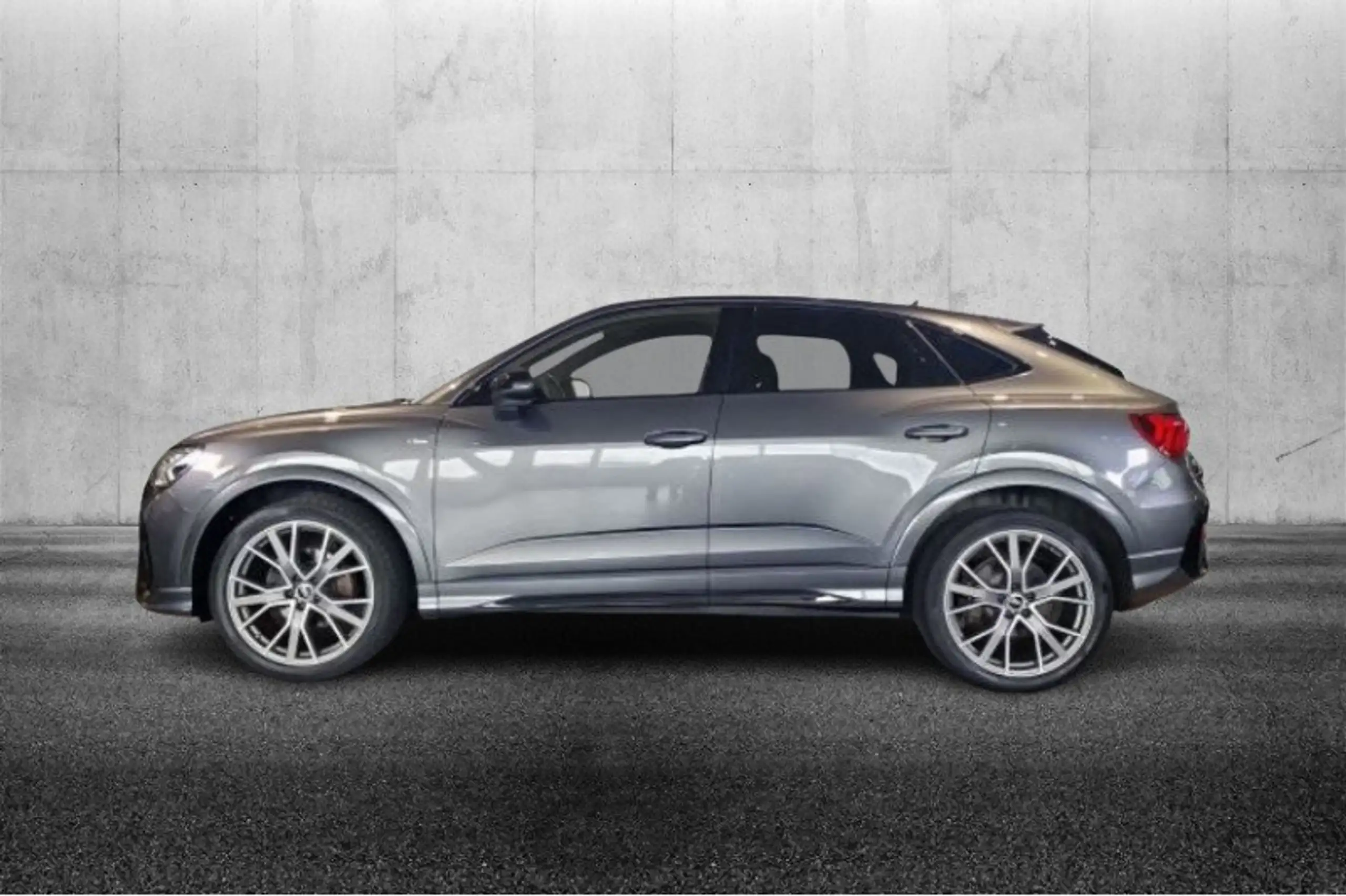 Audi Q3 2021