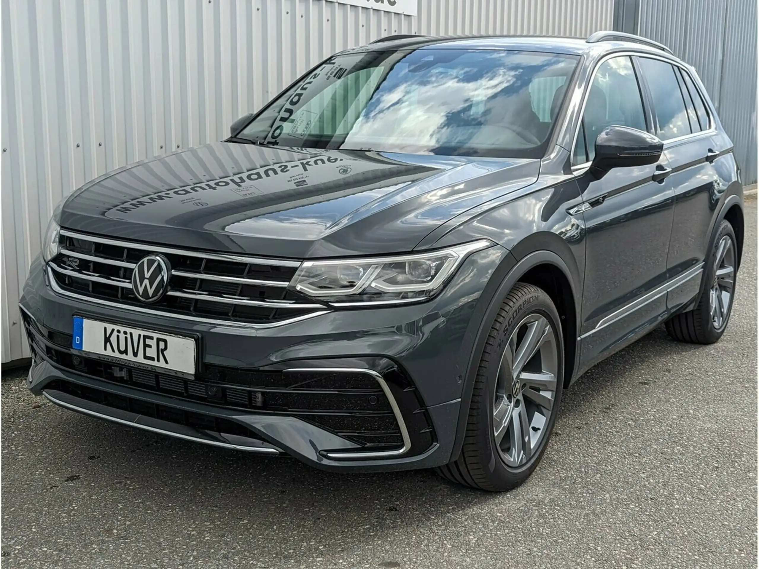 Volkswagen - Tiguan