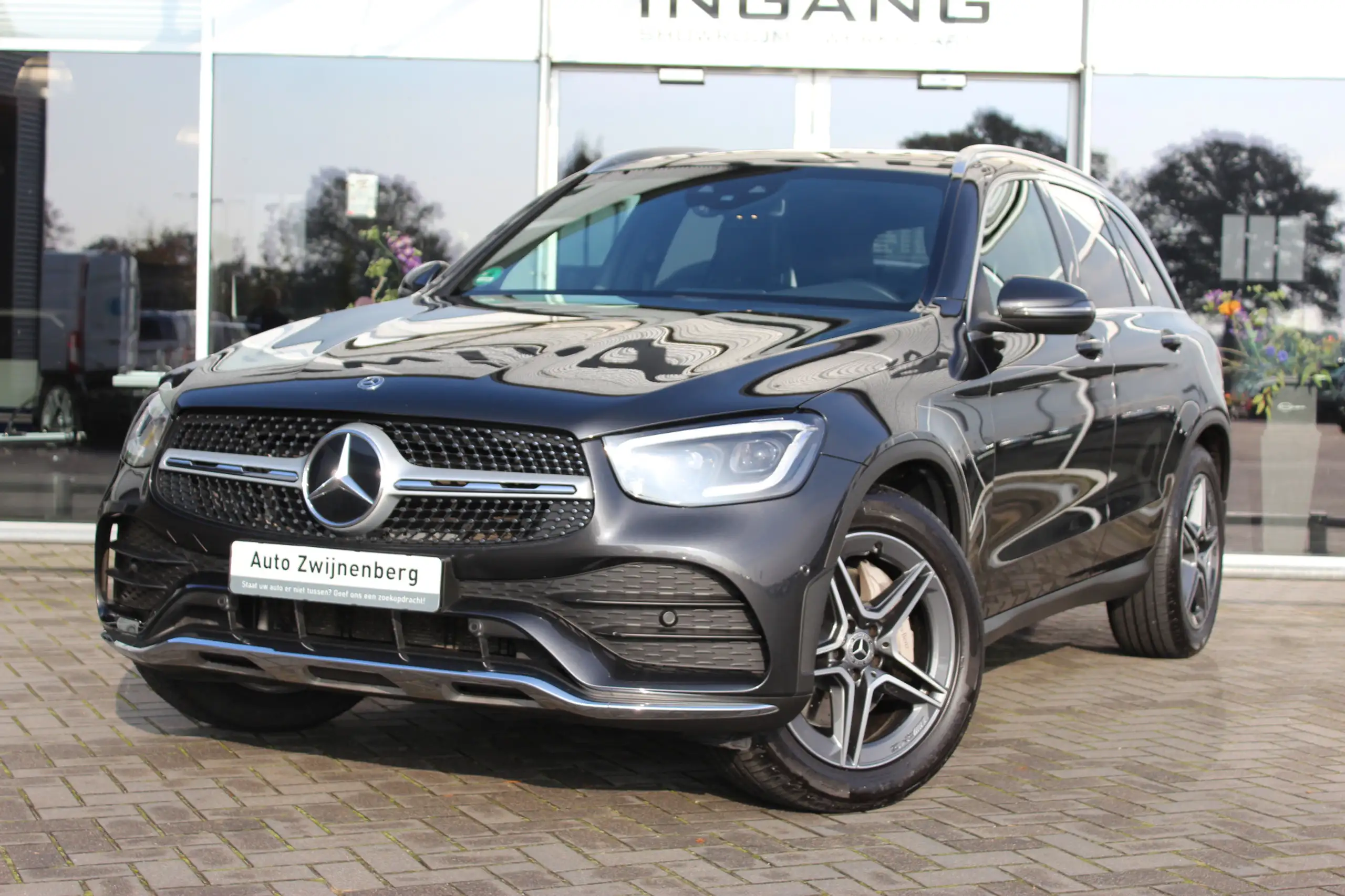 Mercedes-Benz - GLC 200