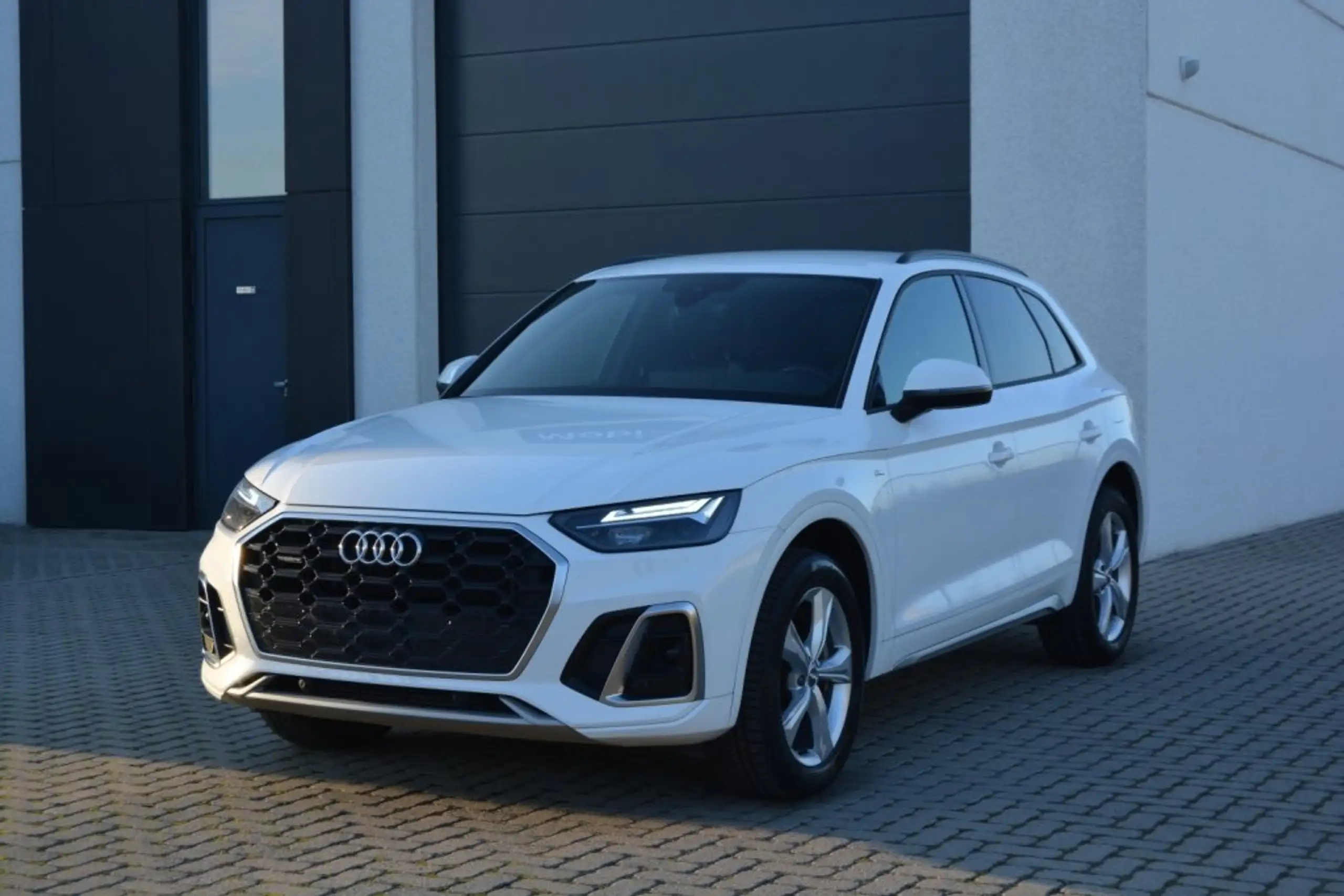 Audi - Q5