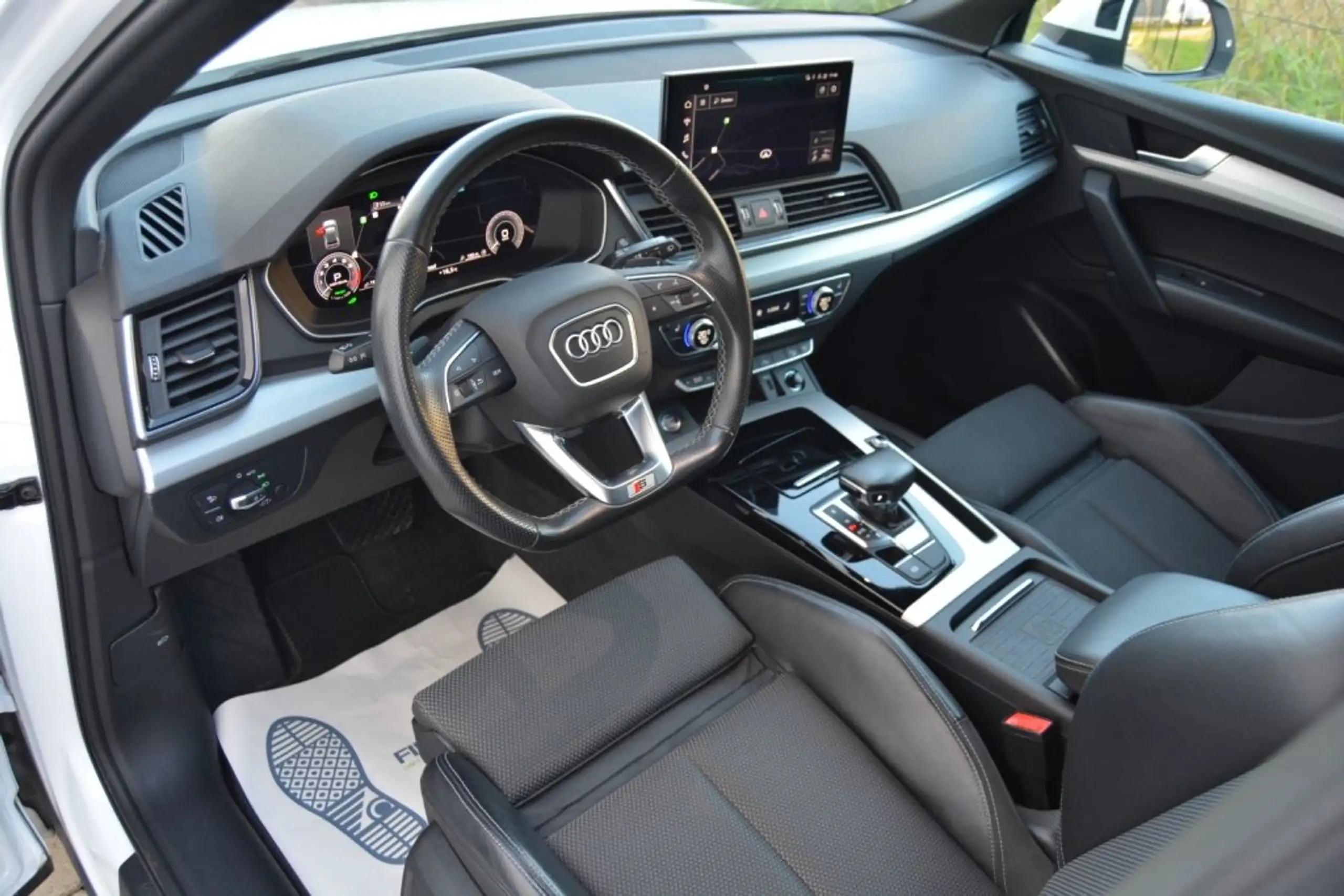 Audi - Q5