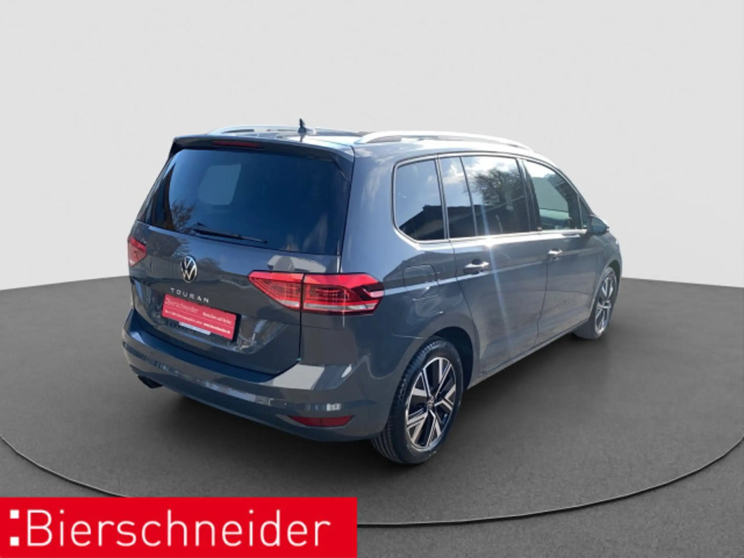 Volkswagen - Touran