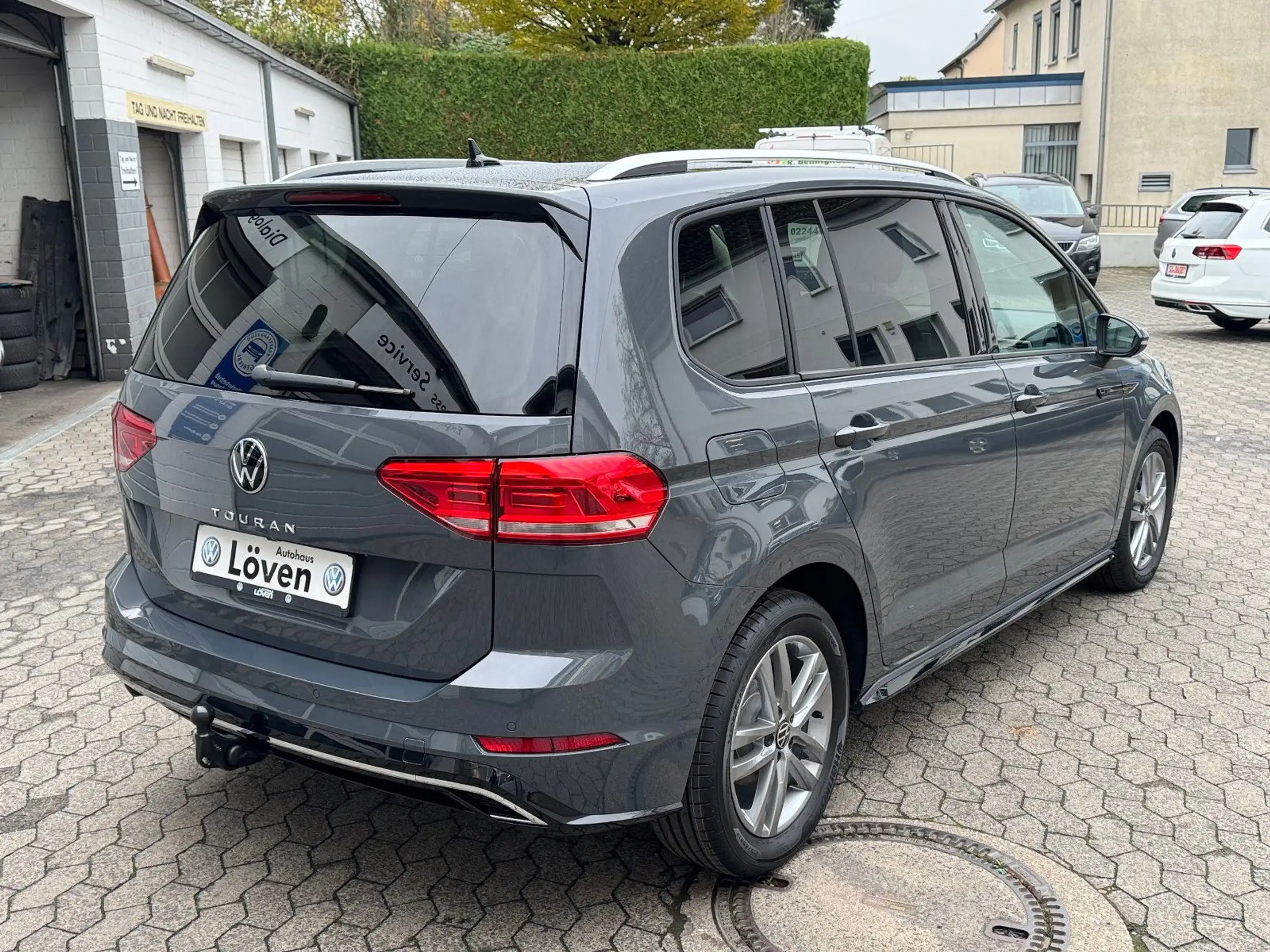 Volkswagen - Touran