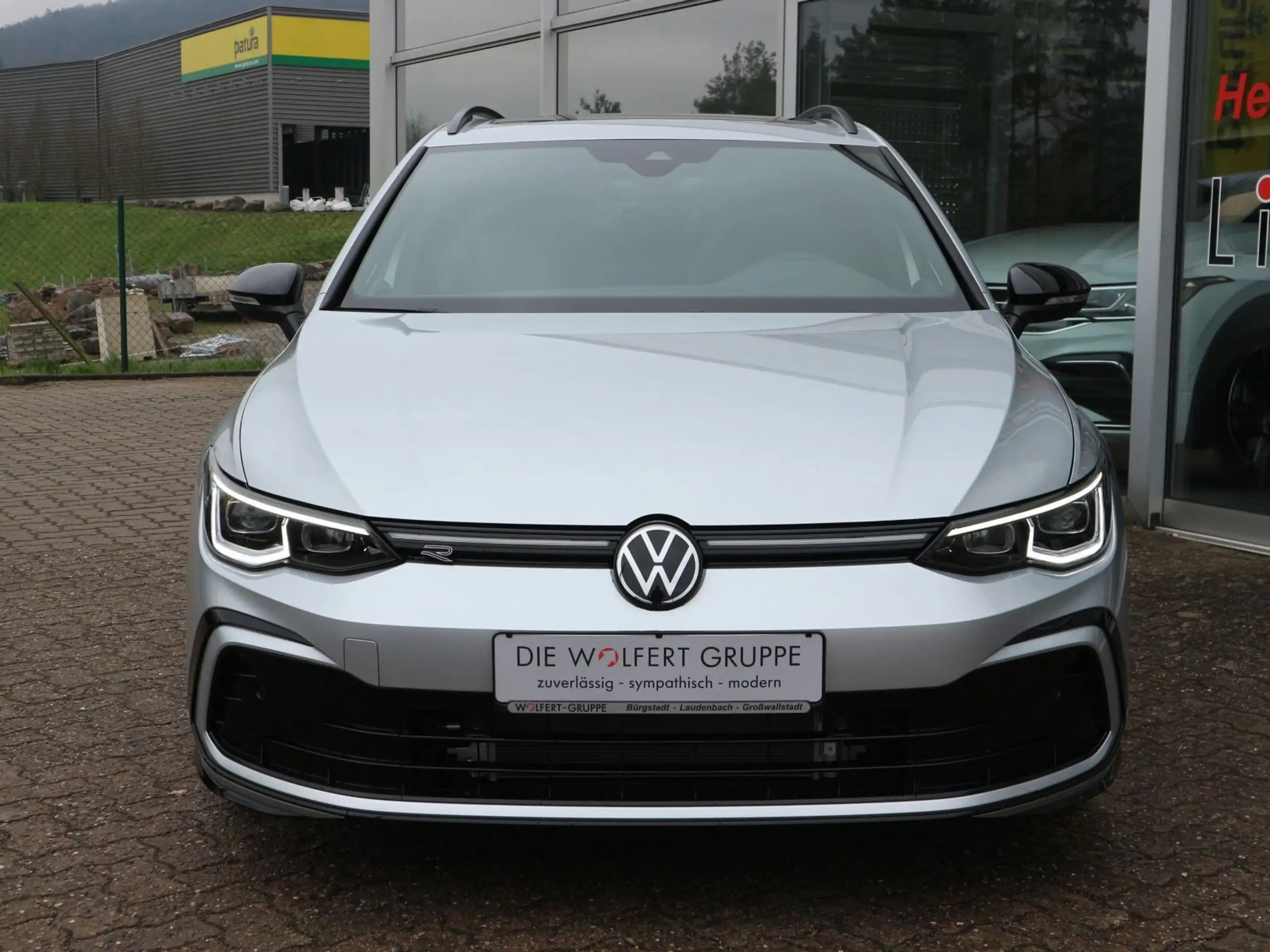 Volkswagen - Golf Variant