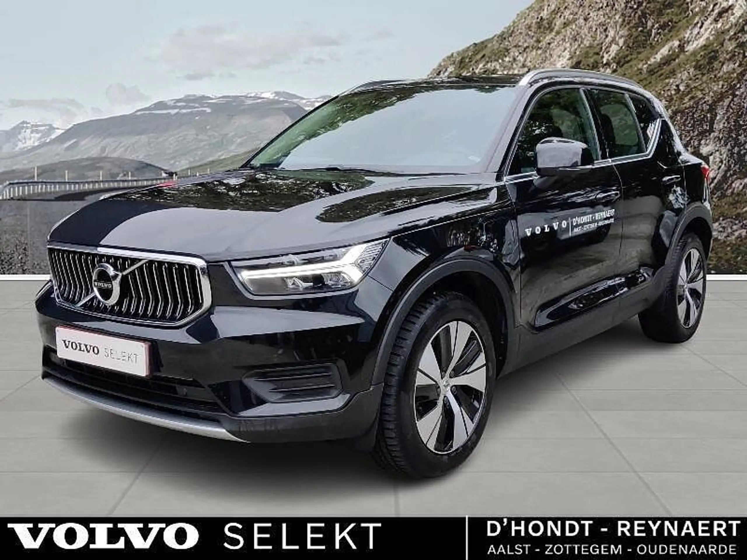 Volvo - XC40