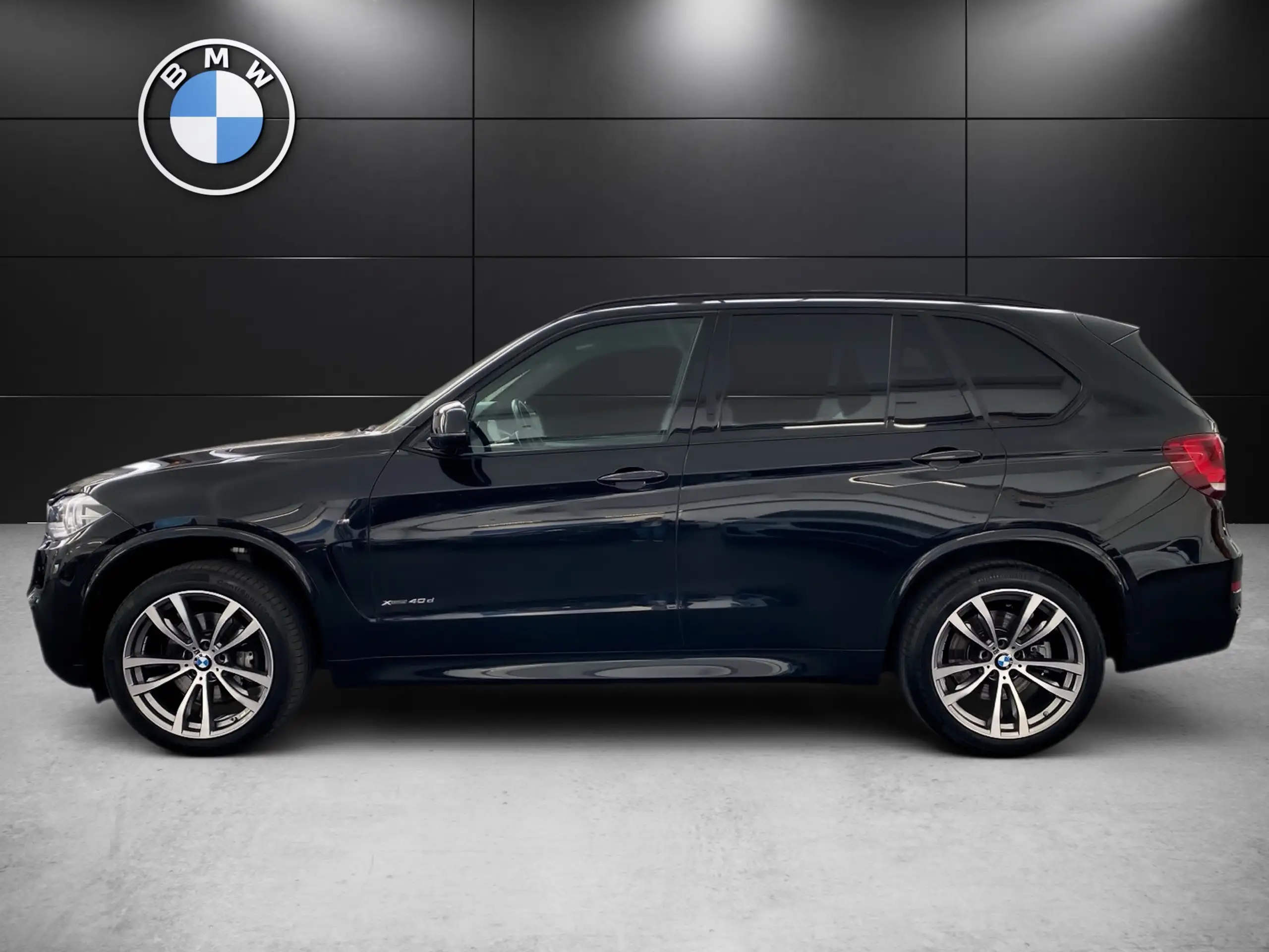 BMW - X5