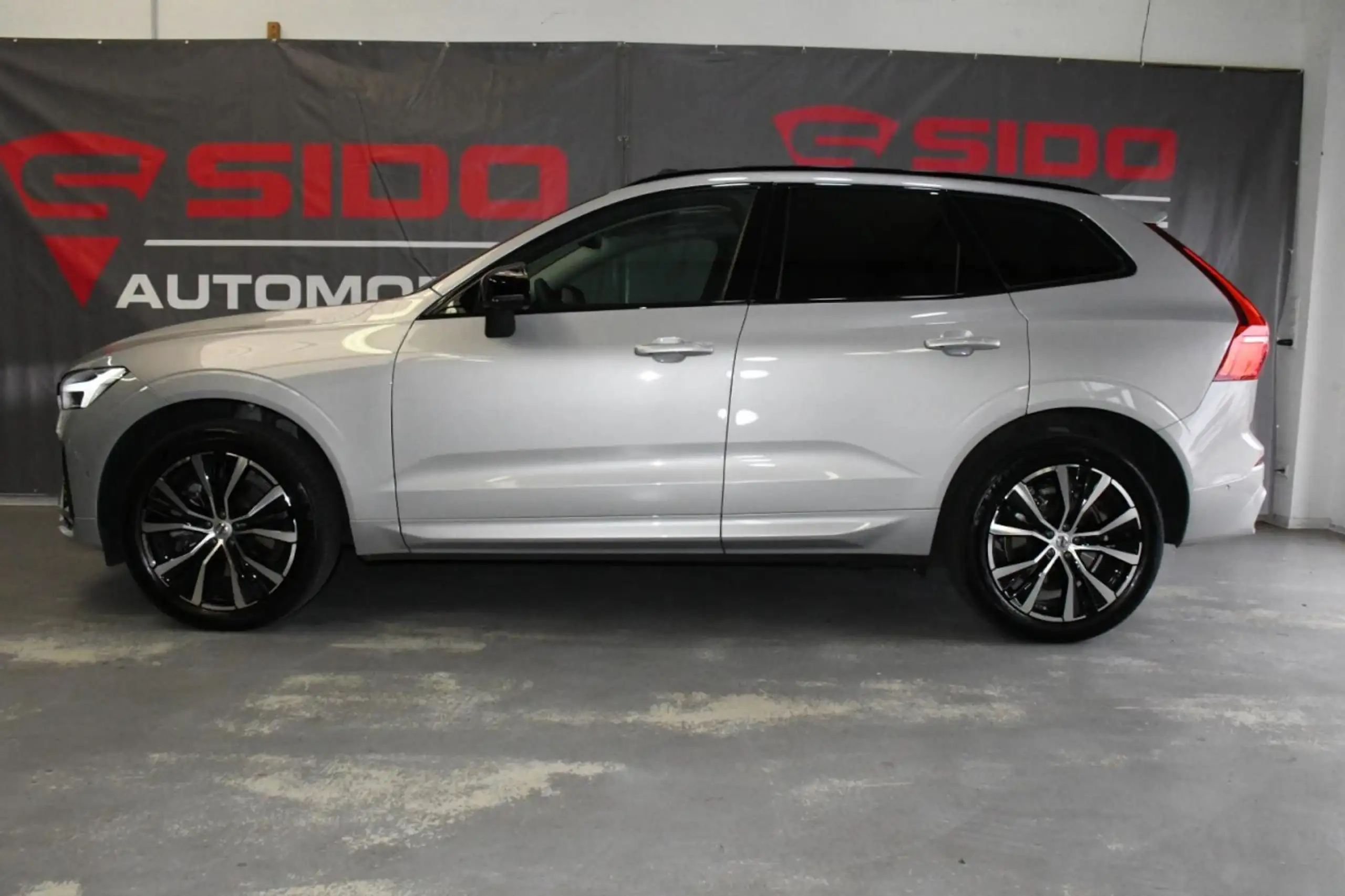 Volvo - XC60