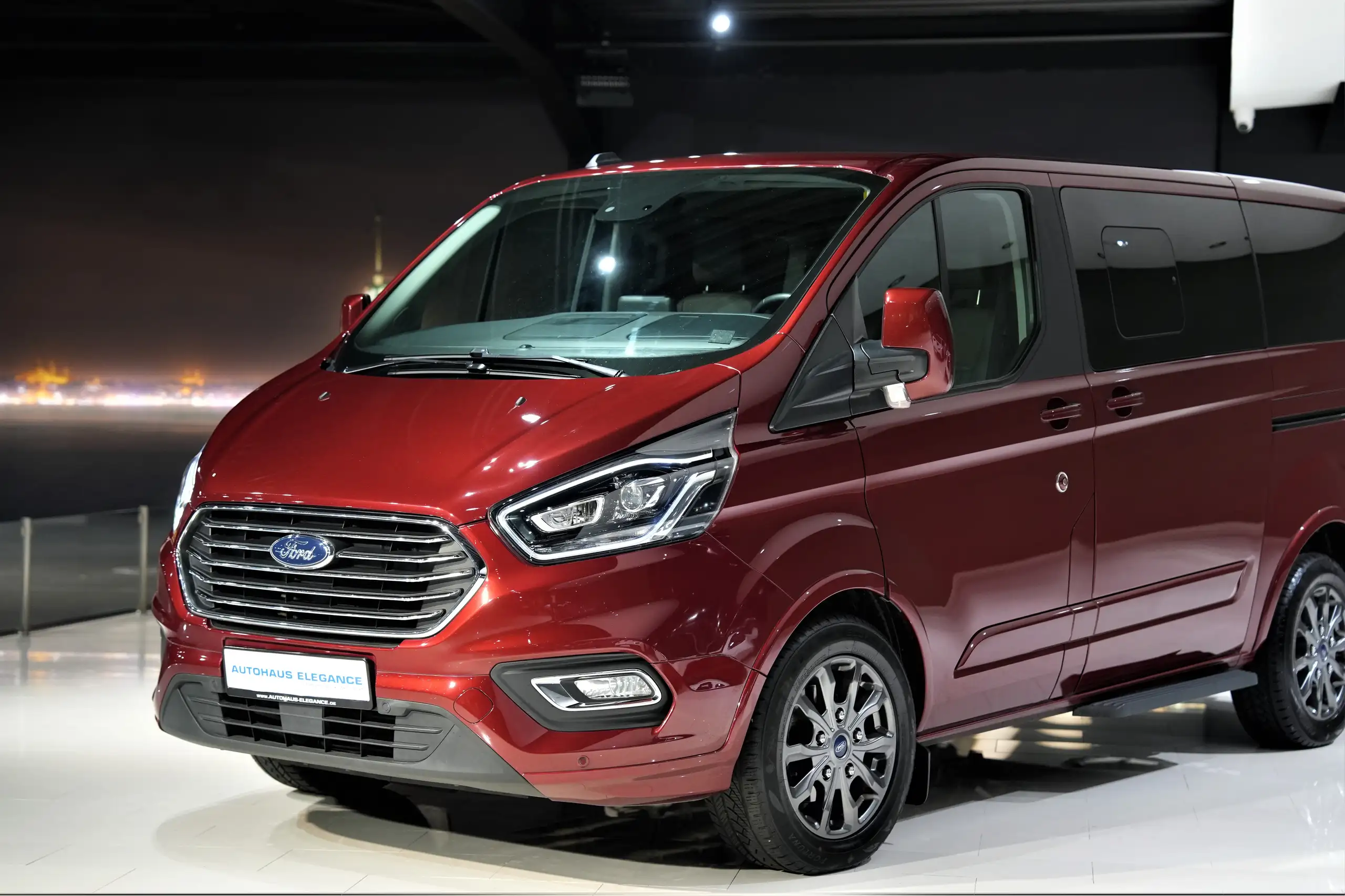 Ford - Tourneo Custom