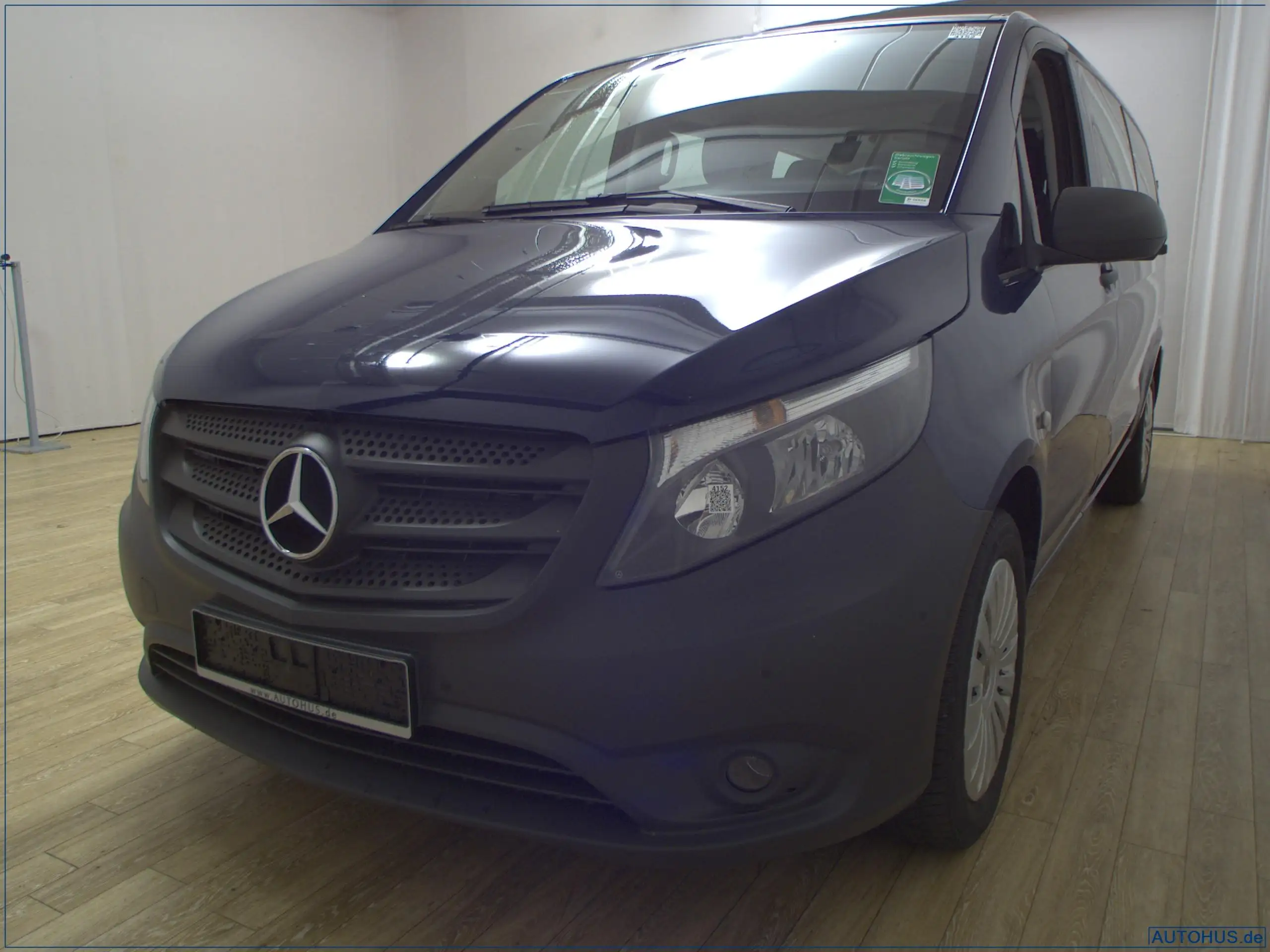 Mercedes-Benz - Vito