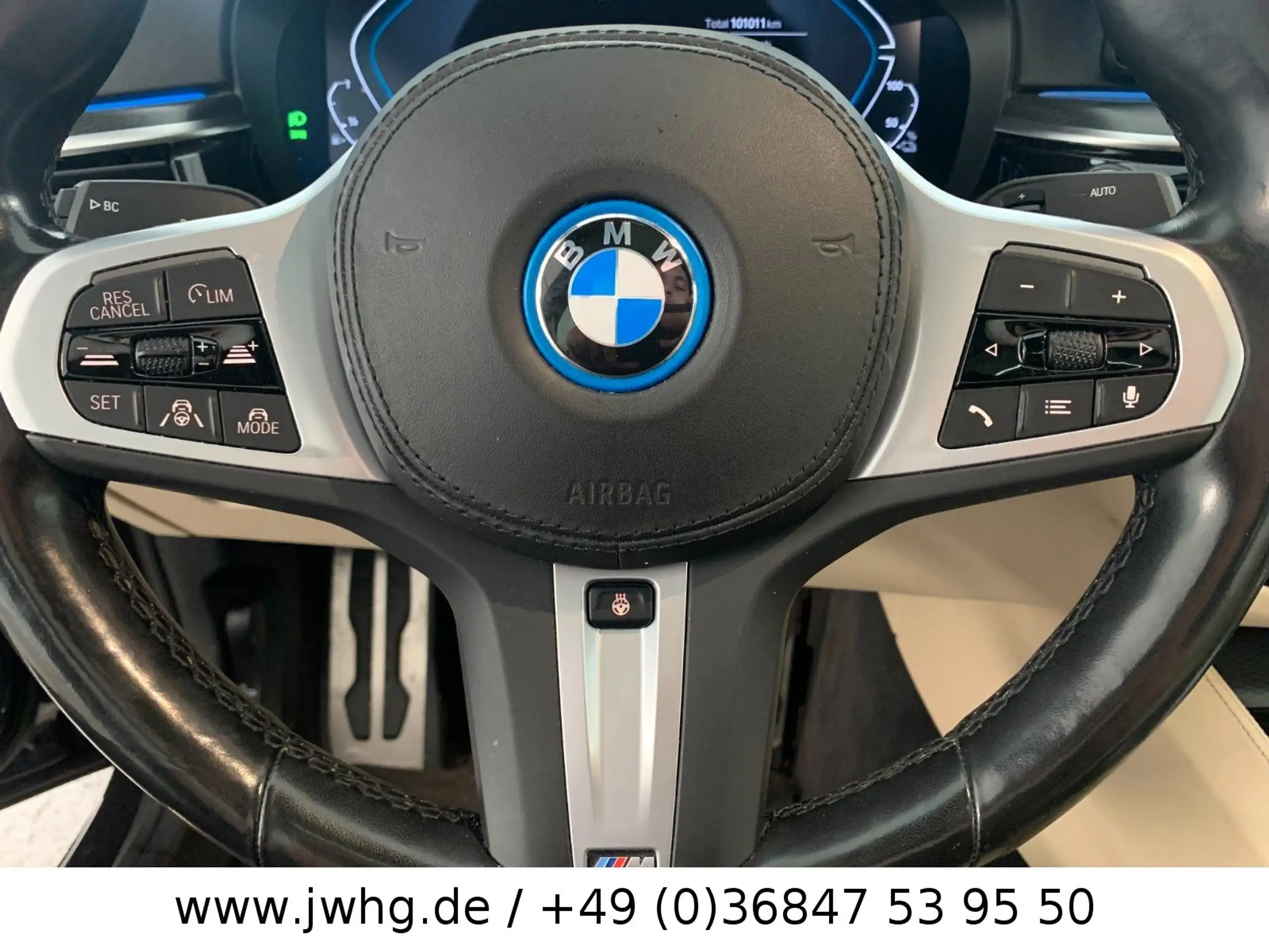 BMW - 545