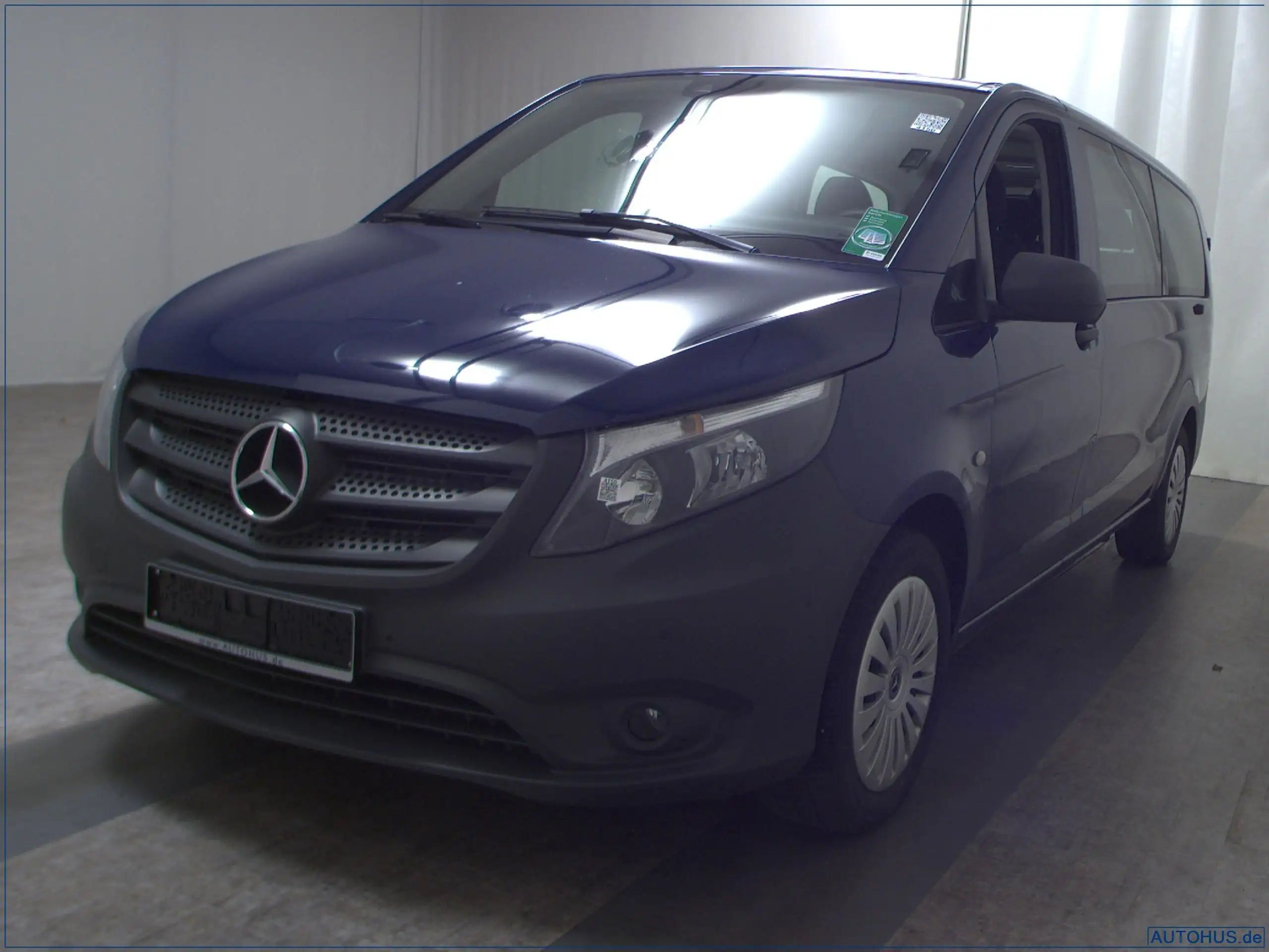 Mercedes-Benz - Vito