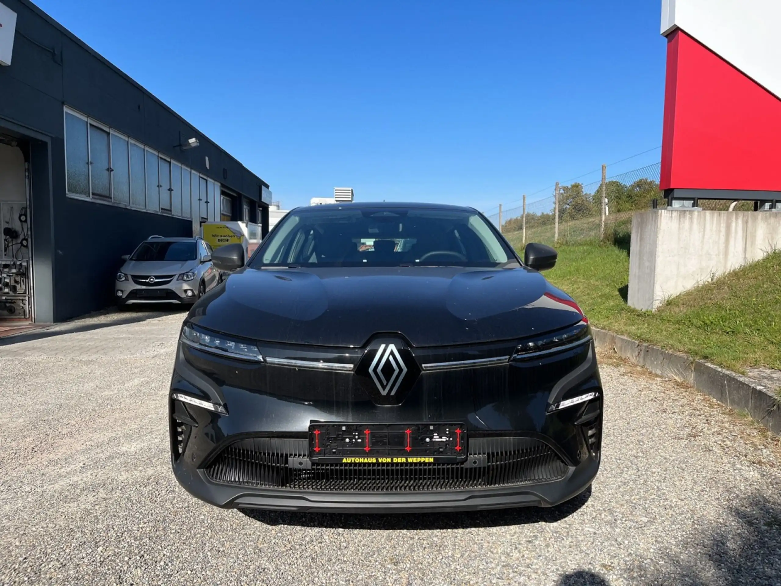 Renault - Megane E-Tech