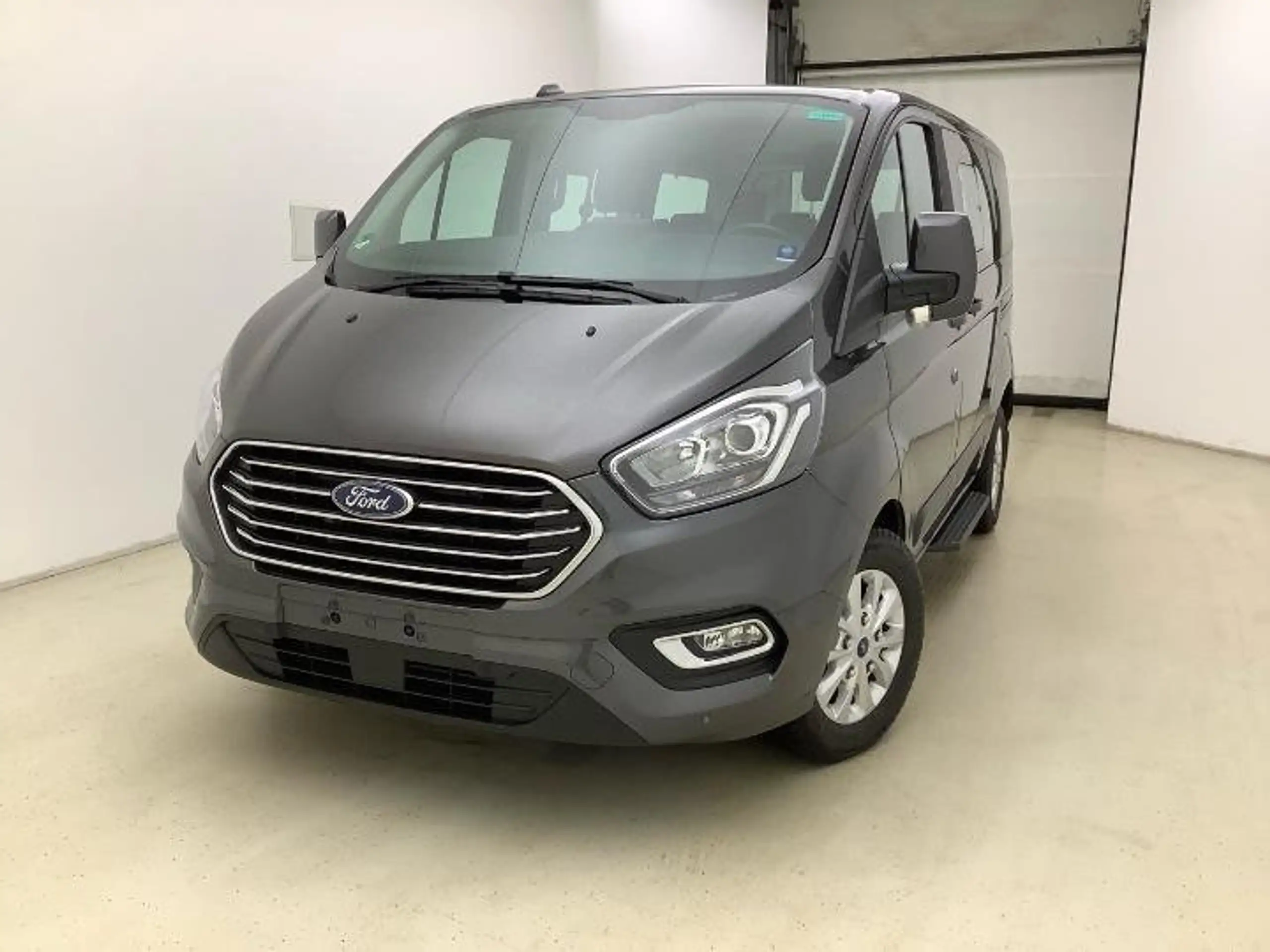 Ford Tourneo Custom 2022