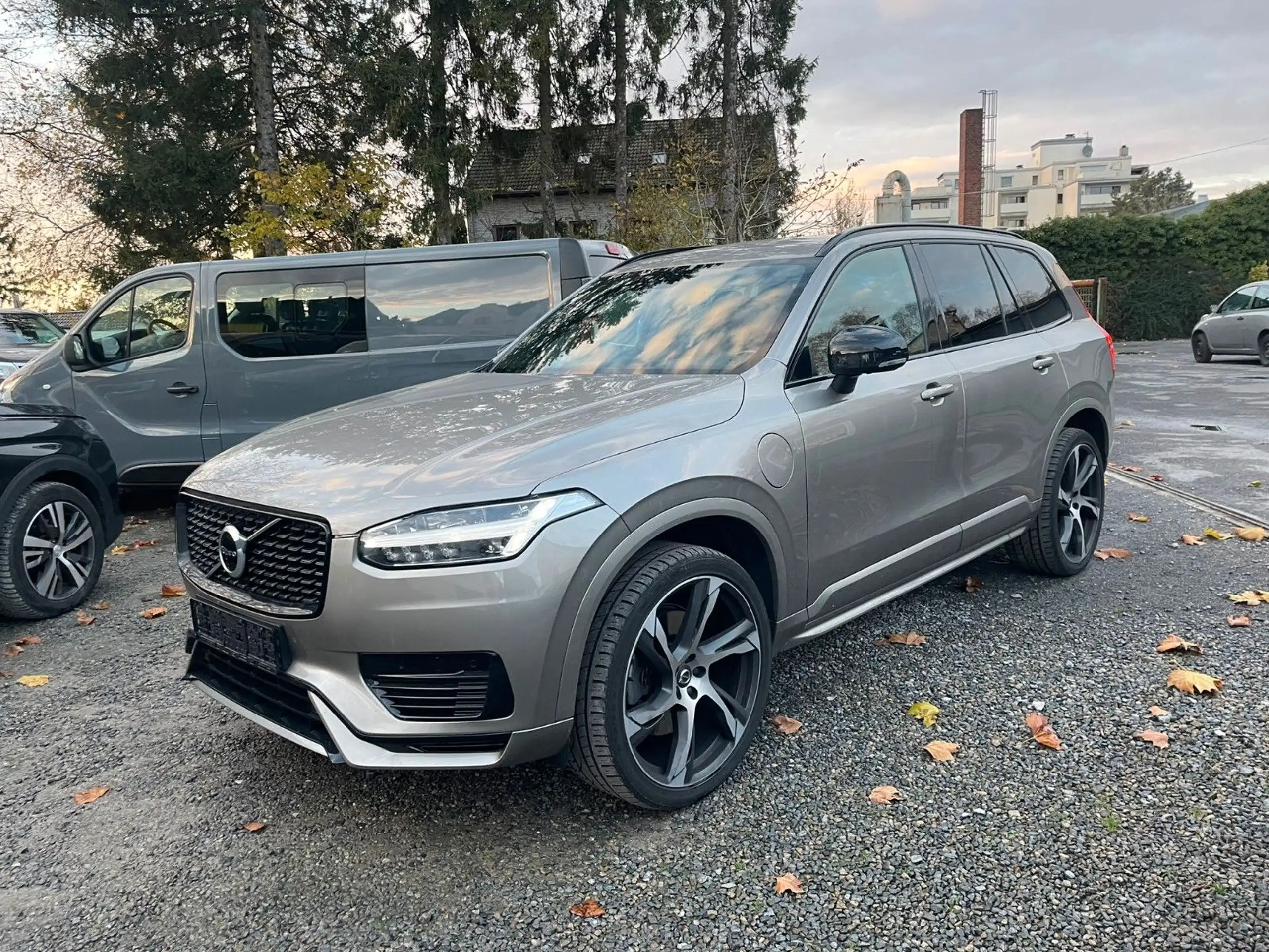 Volvo - XC90