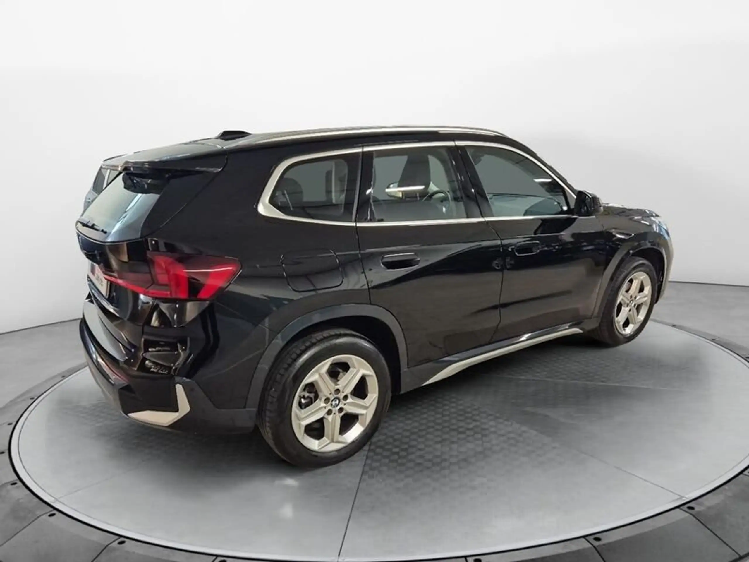 BMW - X1