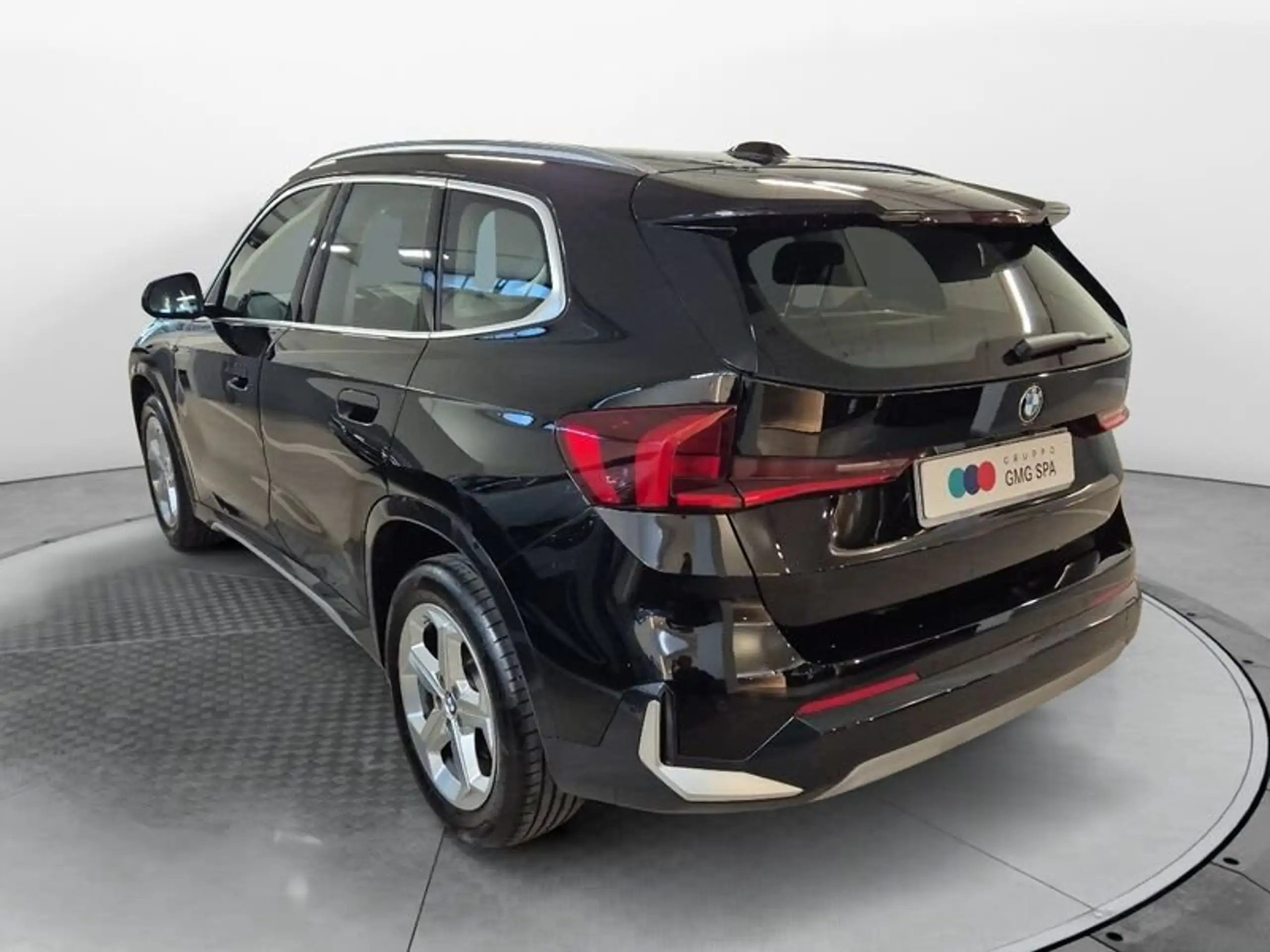 BMW - X1