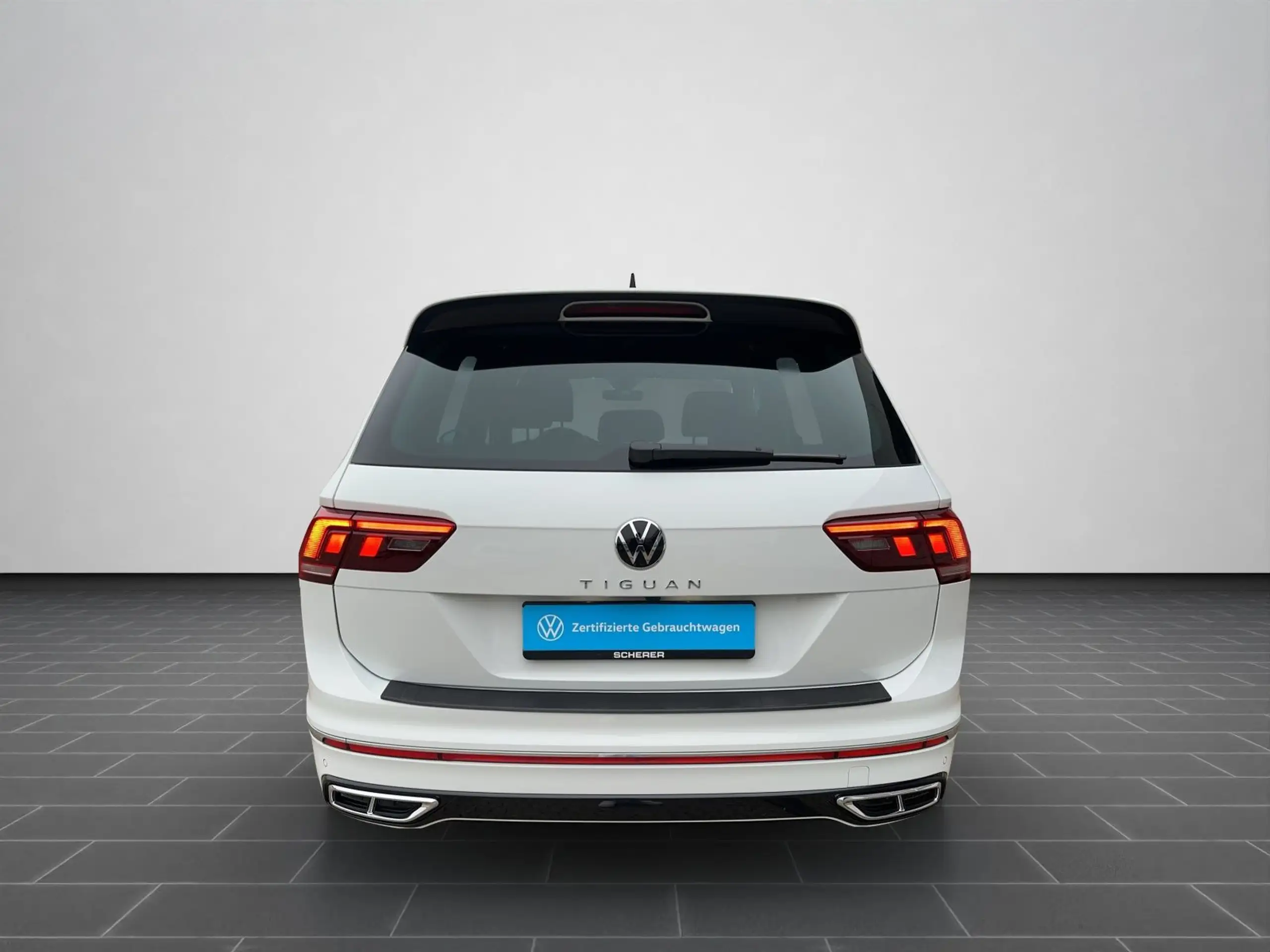 Volkswagen - Tiguan