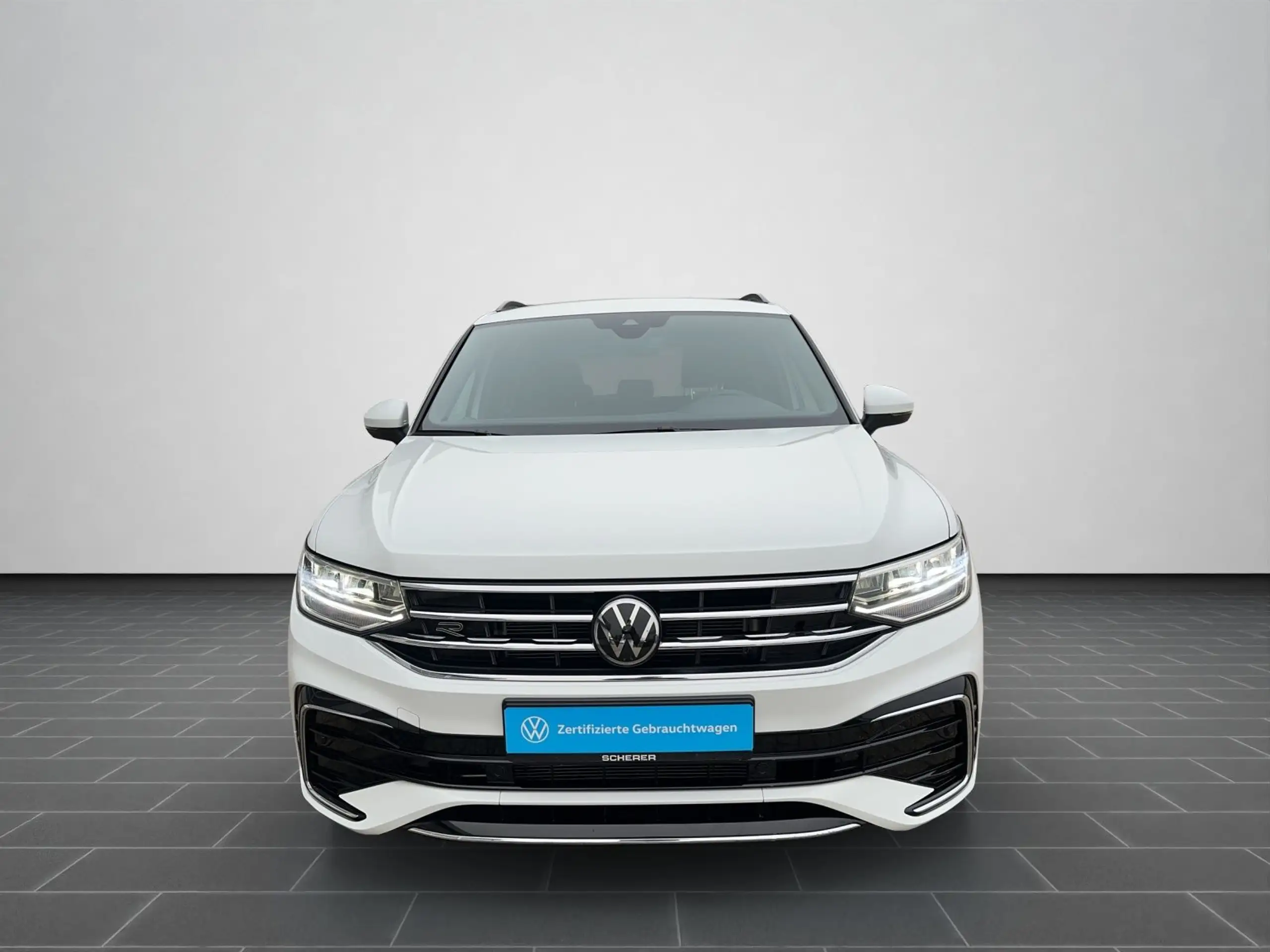 Volkswagen - Tiguan