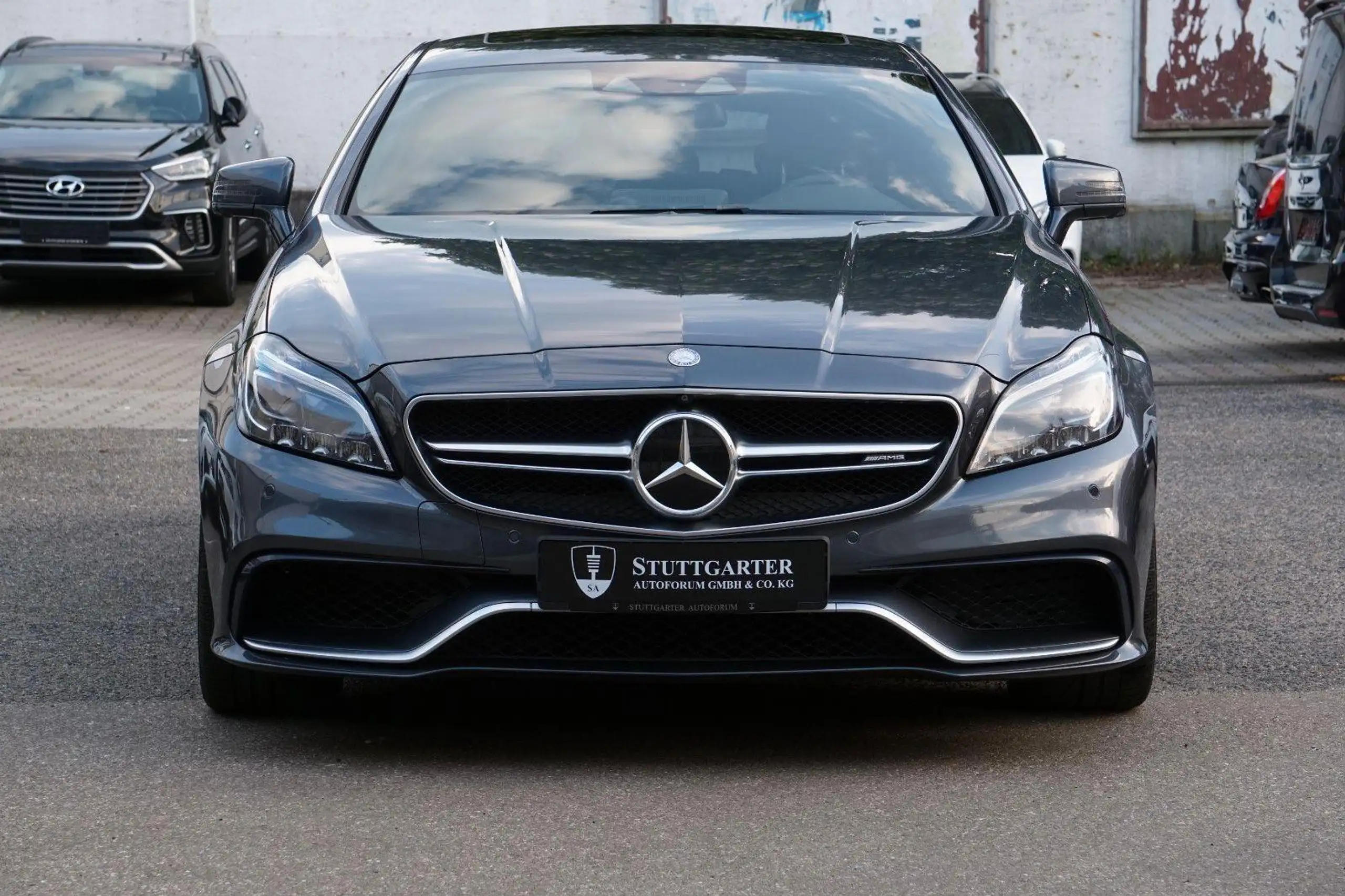 Mercedes-Benz - CLS 63 AMG