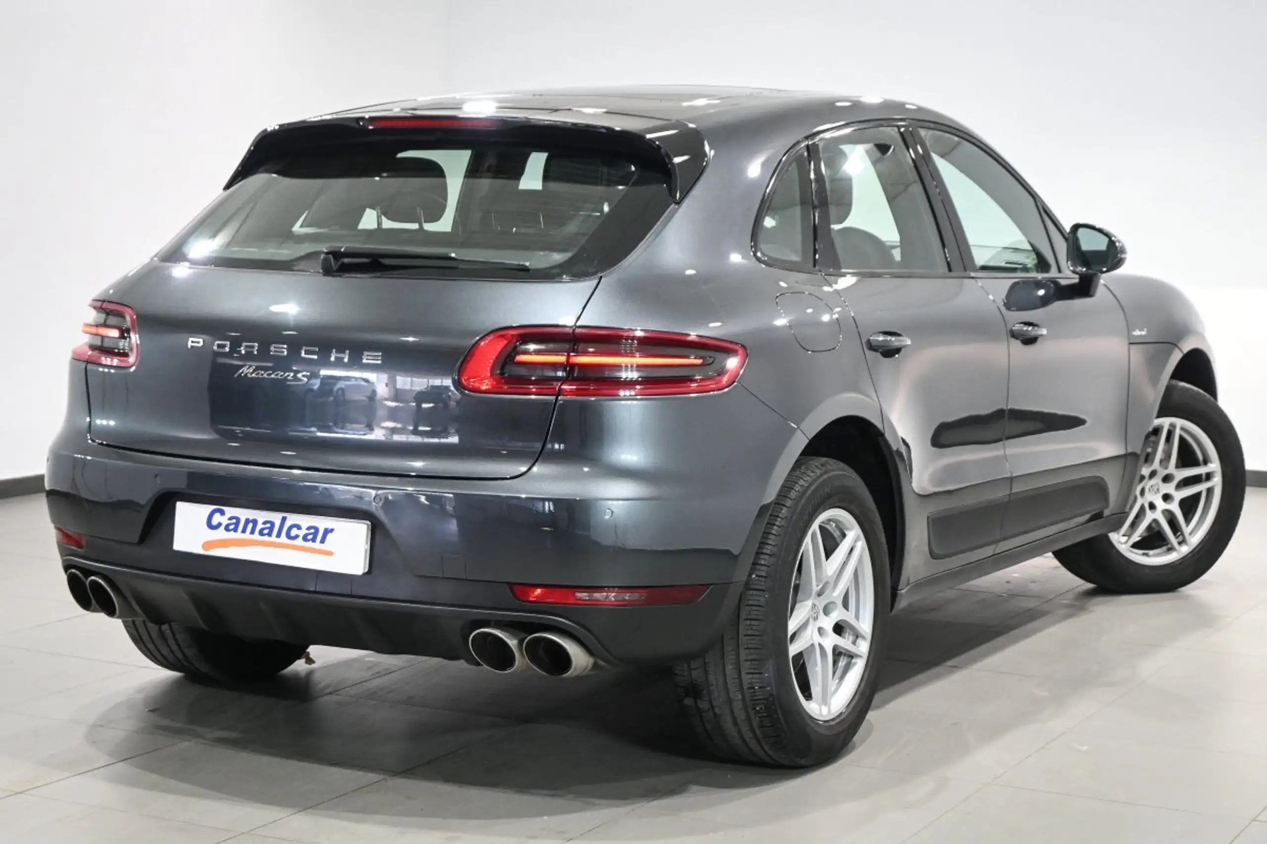 Porsche - Macan