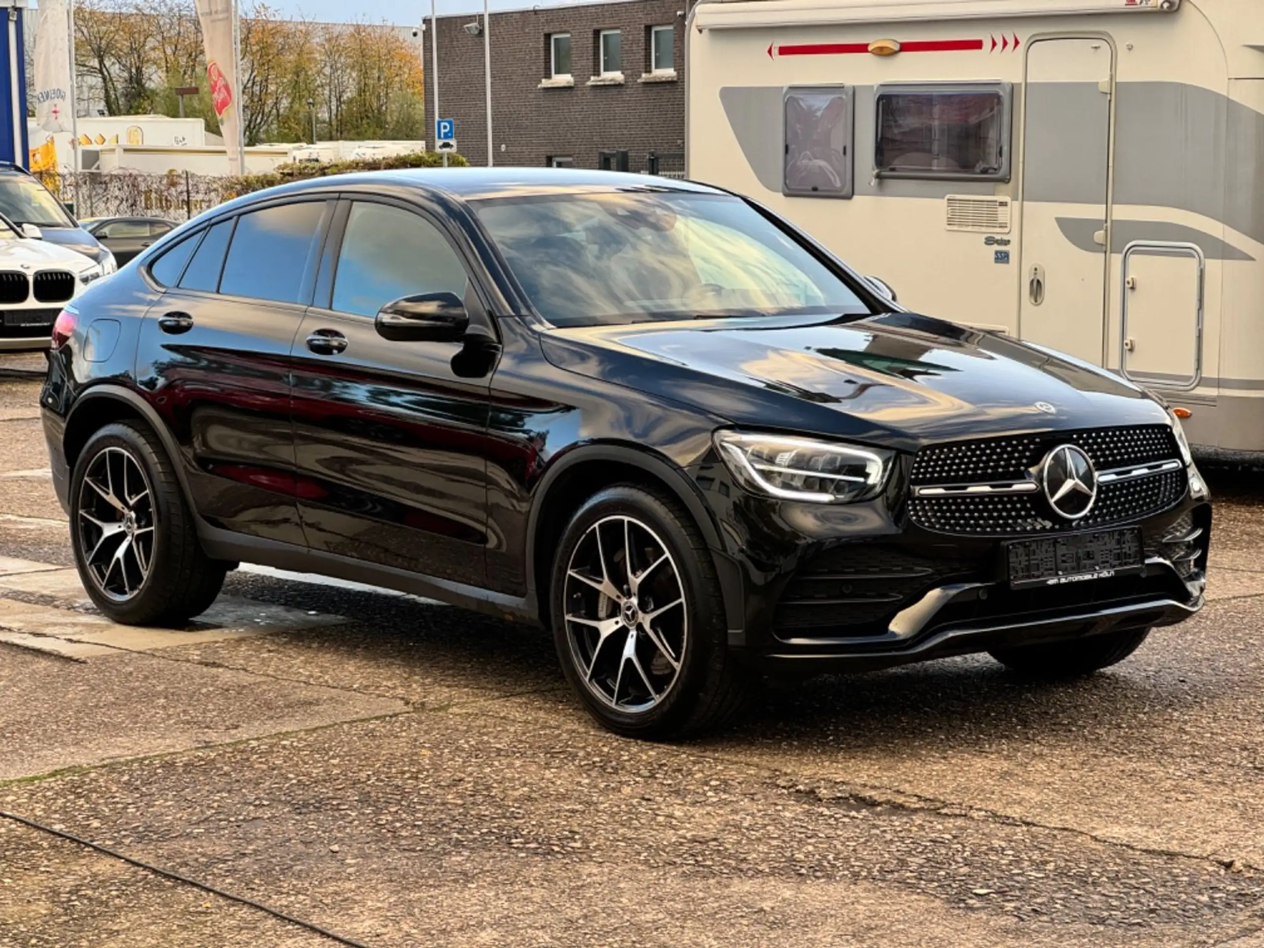 Mercedes-Benz - GLC 220