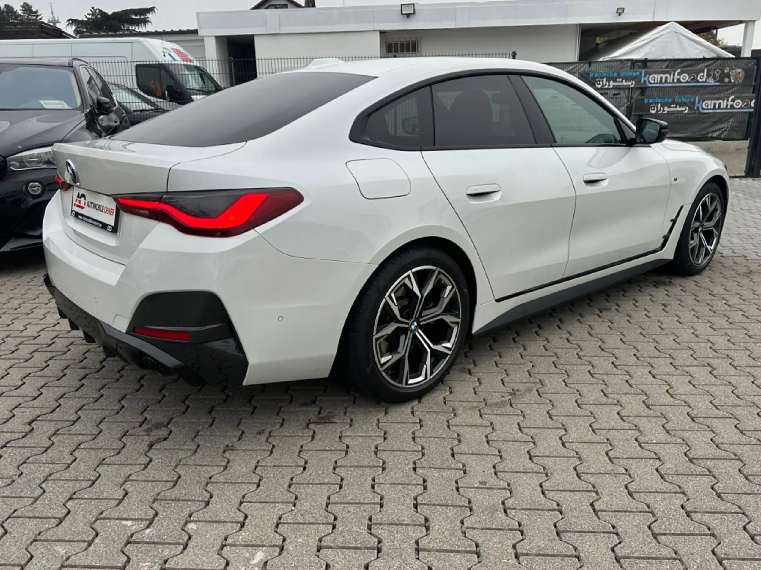 BMW - 430