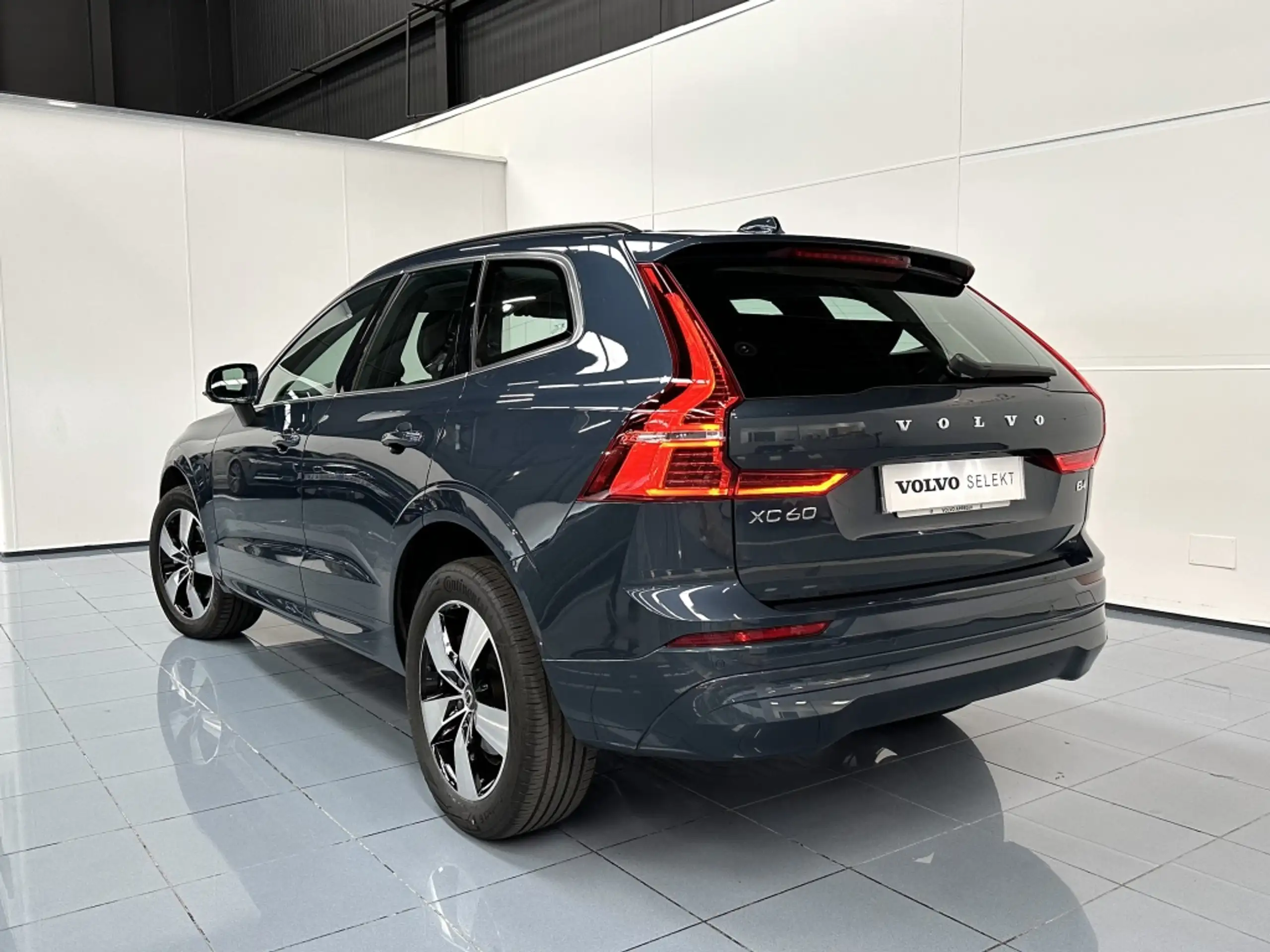 Volvo - XC60