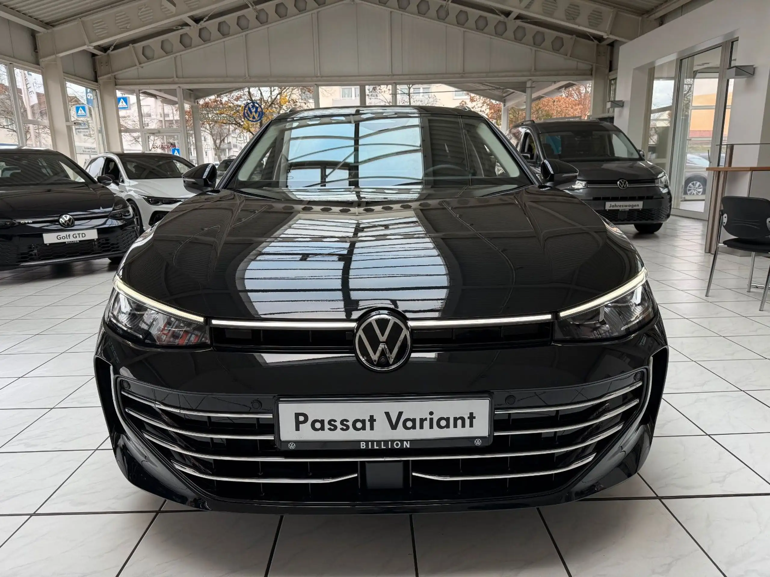 Volkswagen - Passat Variant