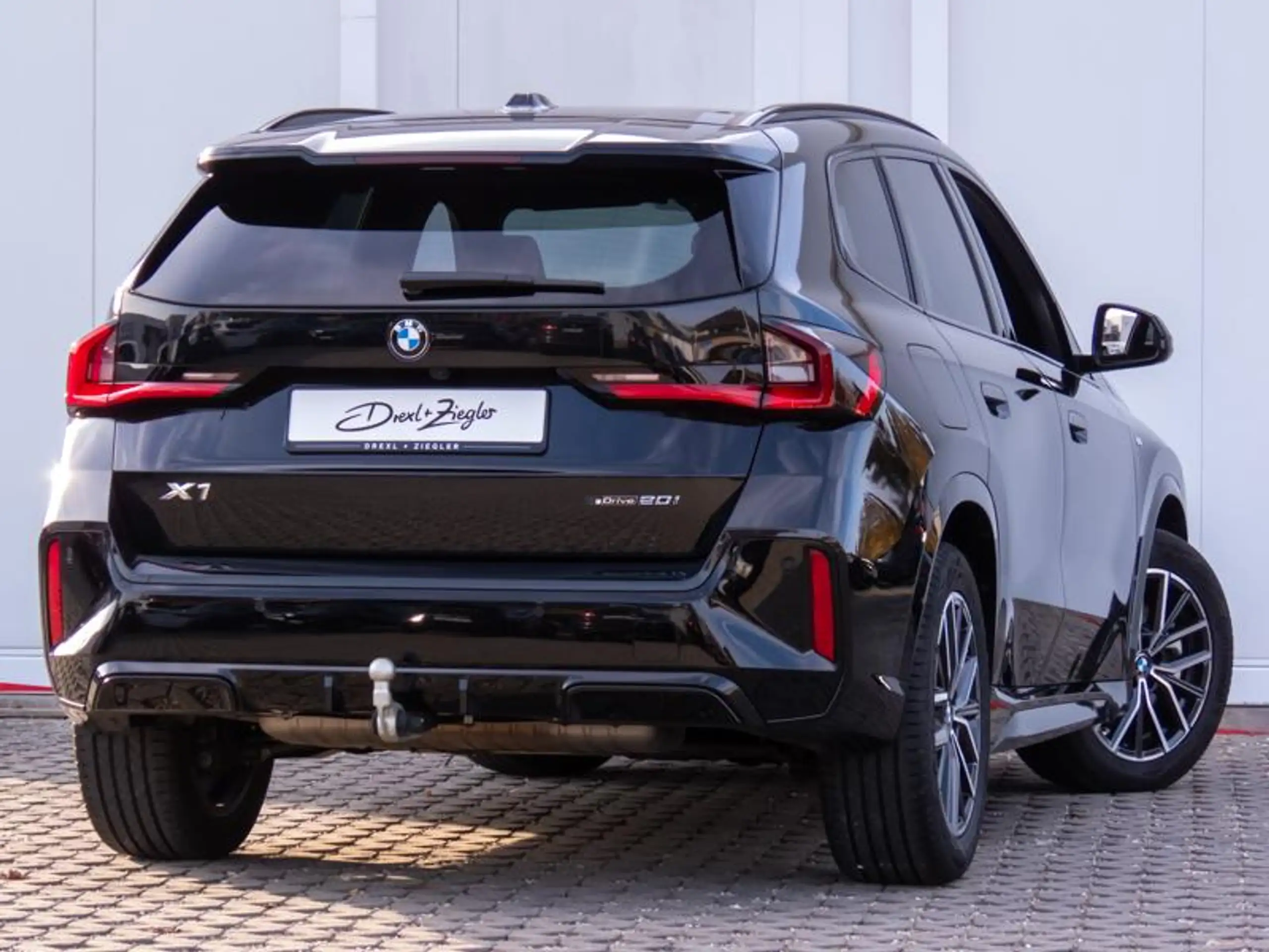 BMW - X1