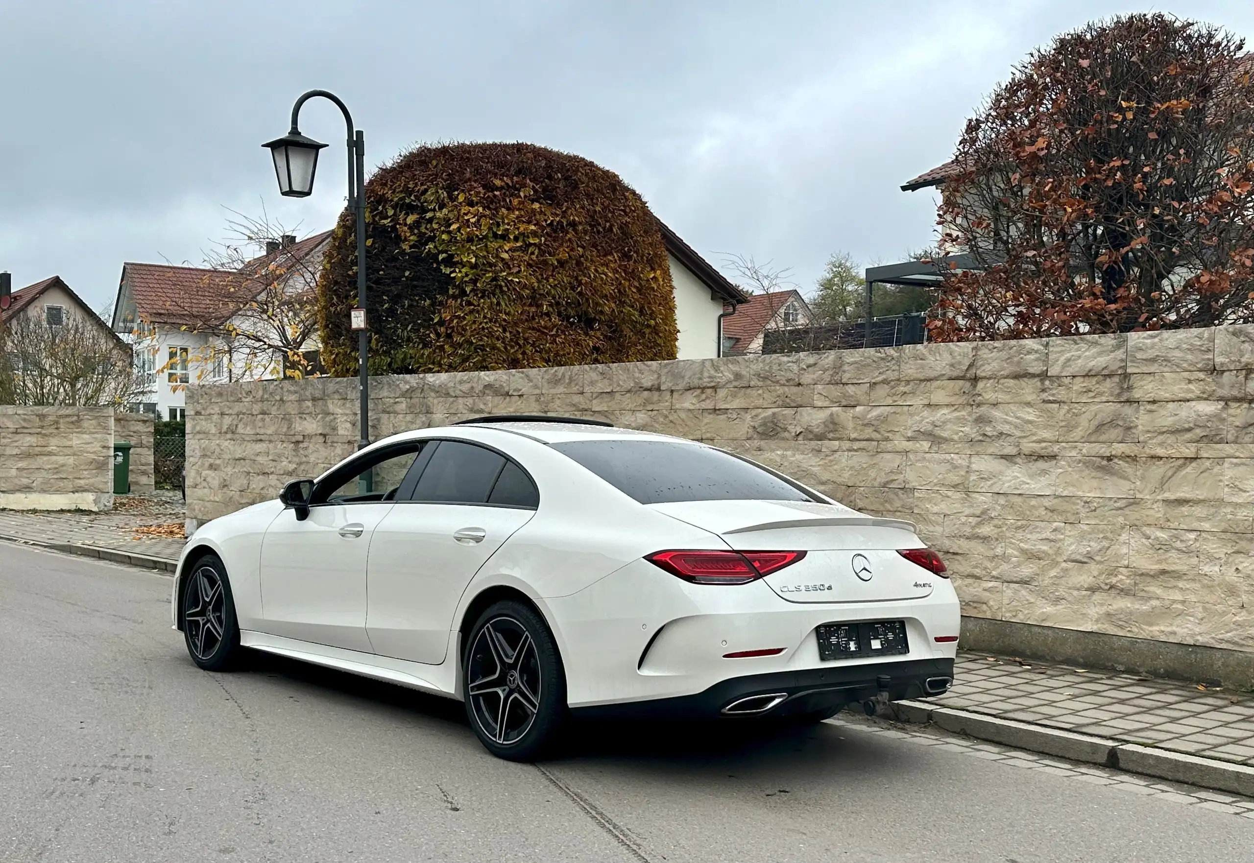 Mercedes-Benz - CLS 350