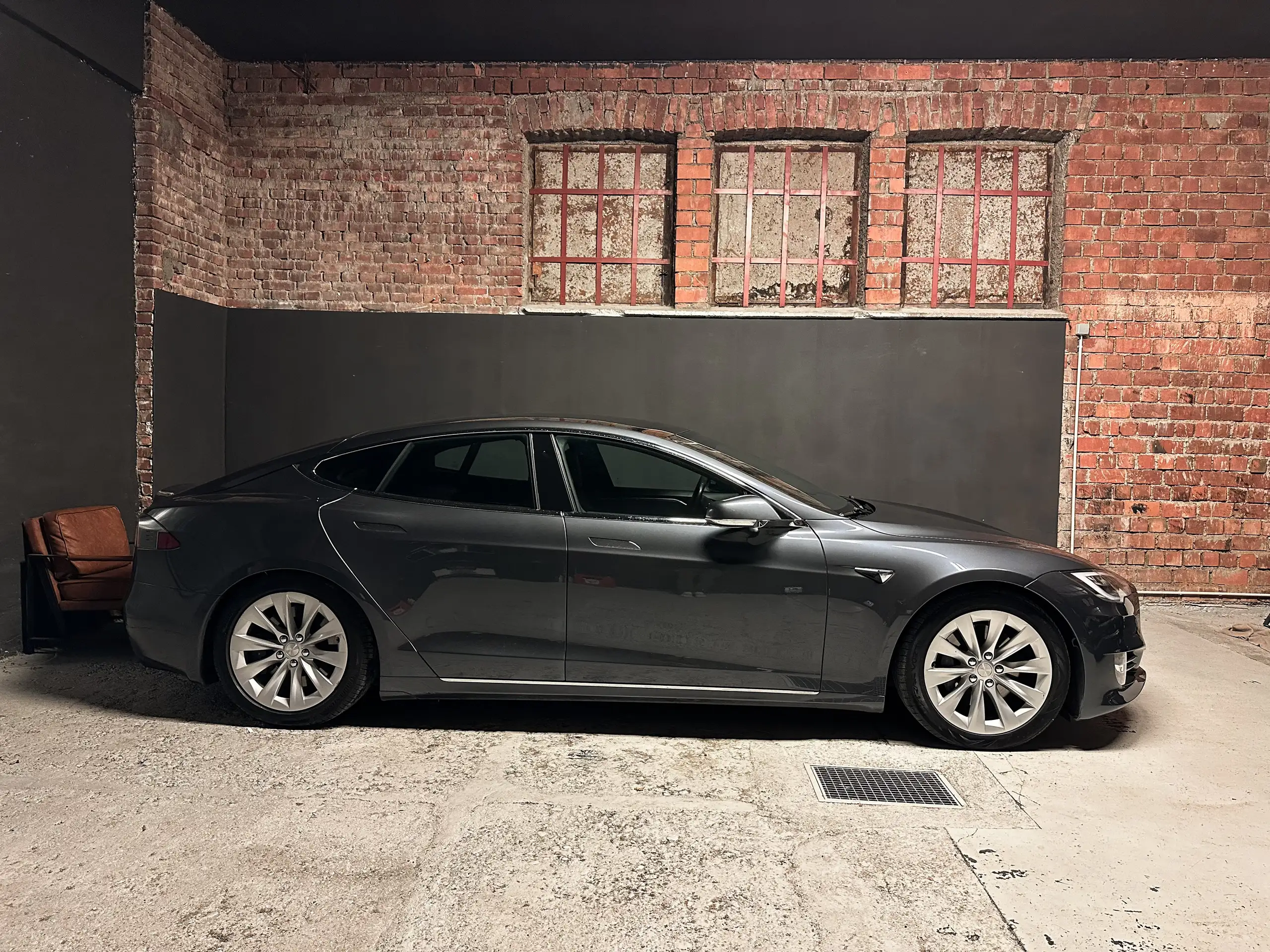 Tesla - Model S