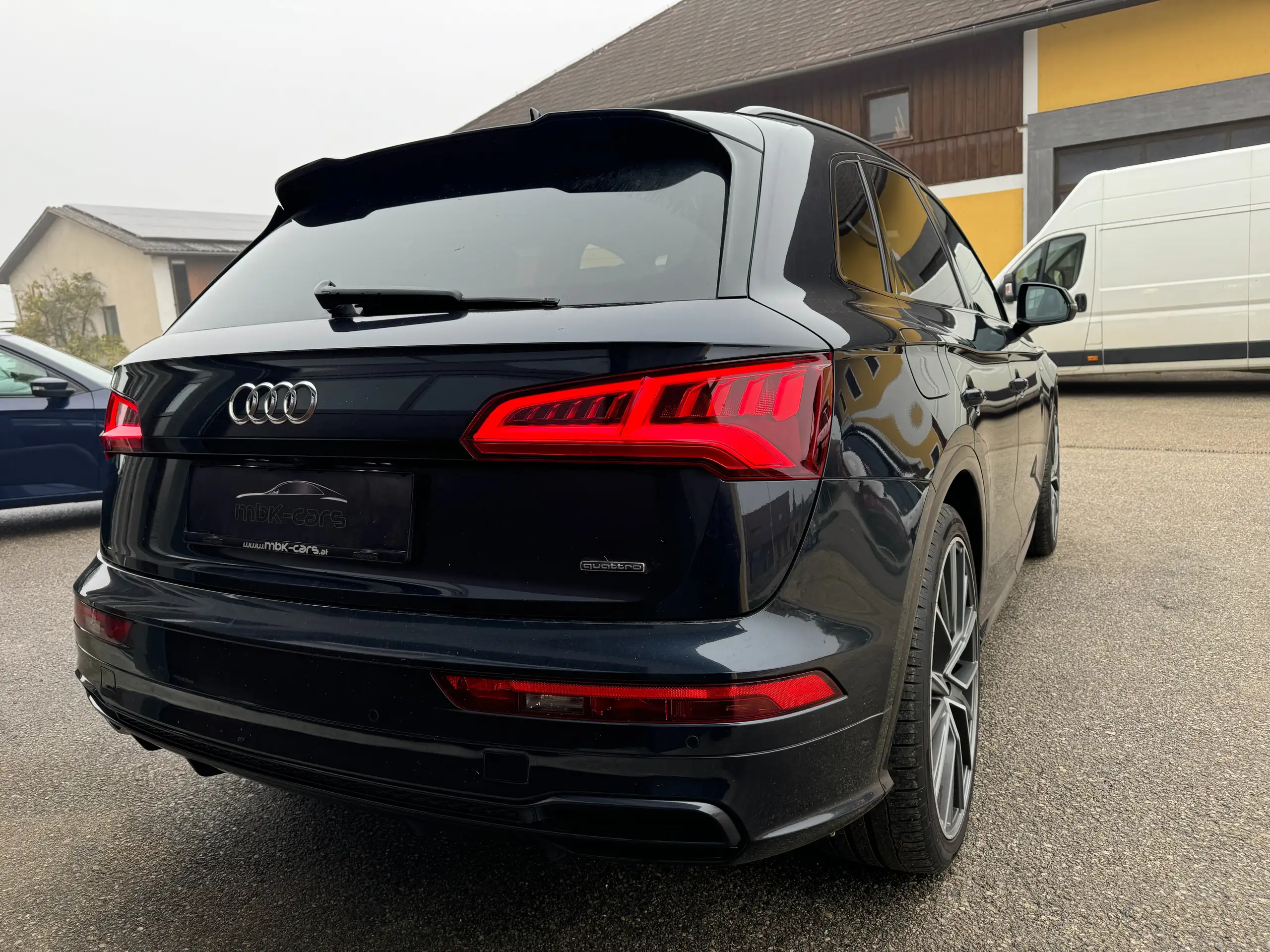 Audi - Q5