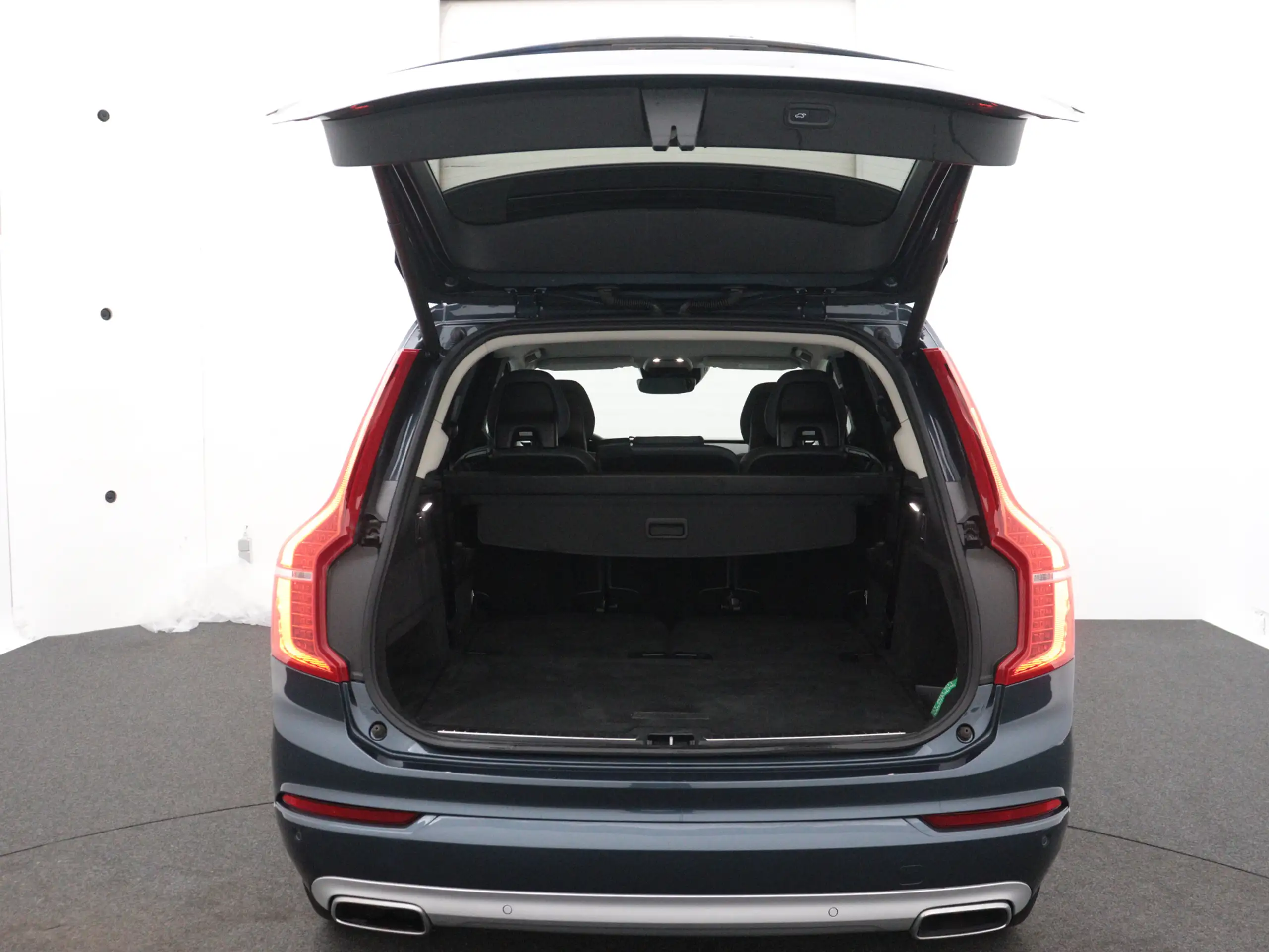 Volvo - XC90